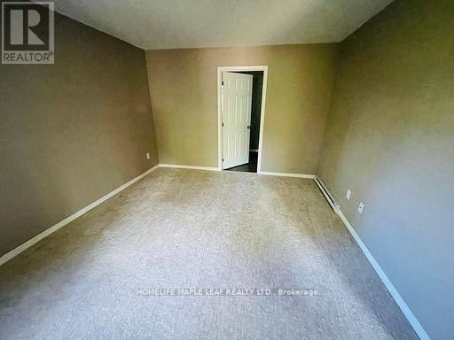 219 HILL ROAD Image 40