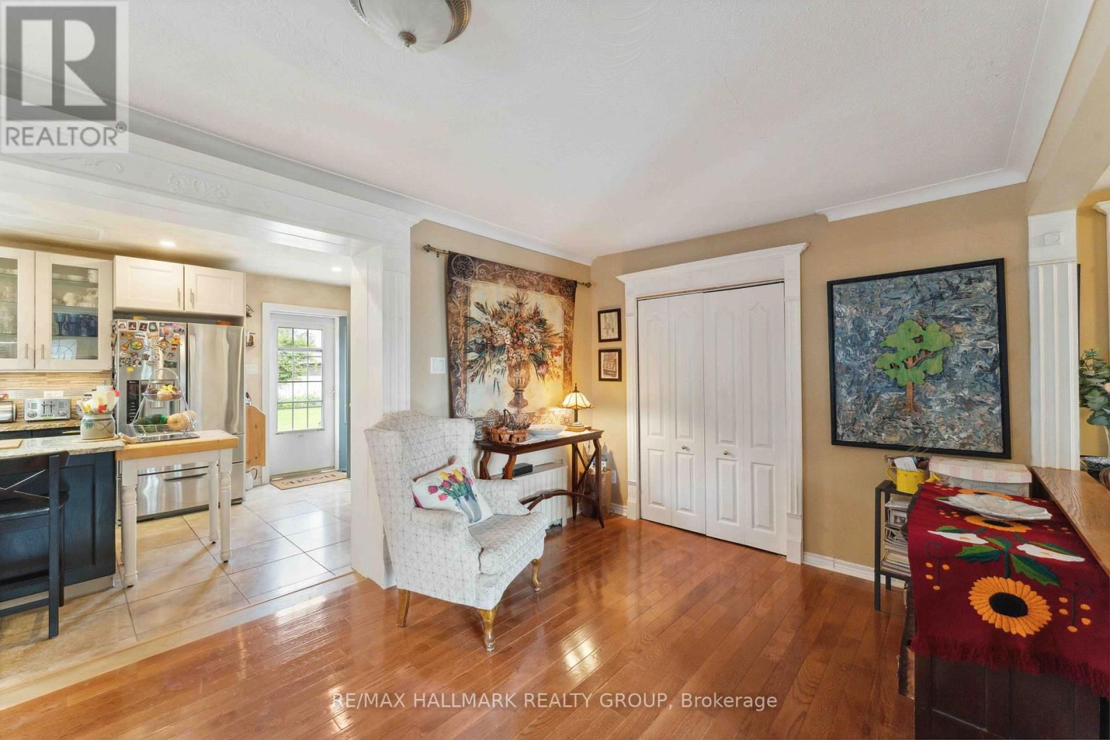 431 BLAKE BOULEVARD Image 10