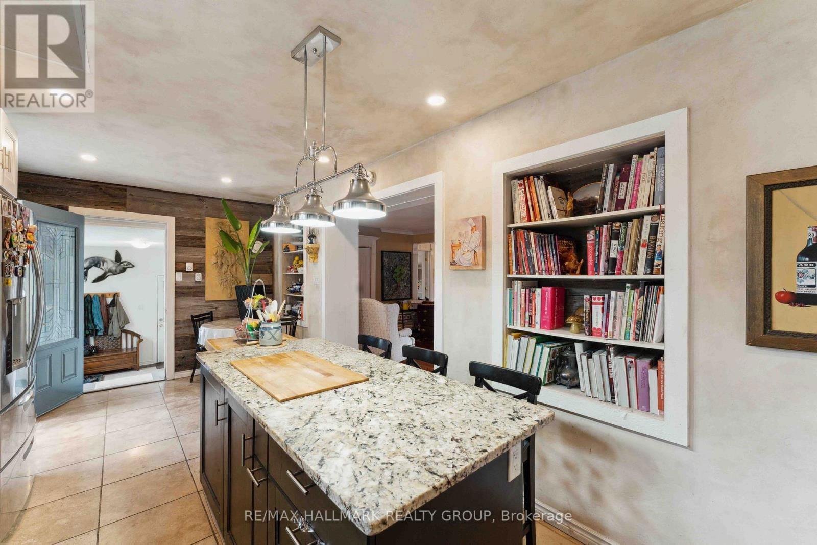 431 BLAKE BOULEVARD Image 16