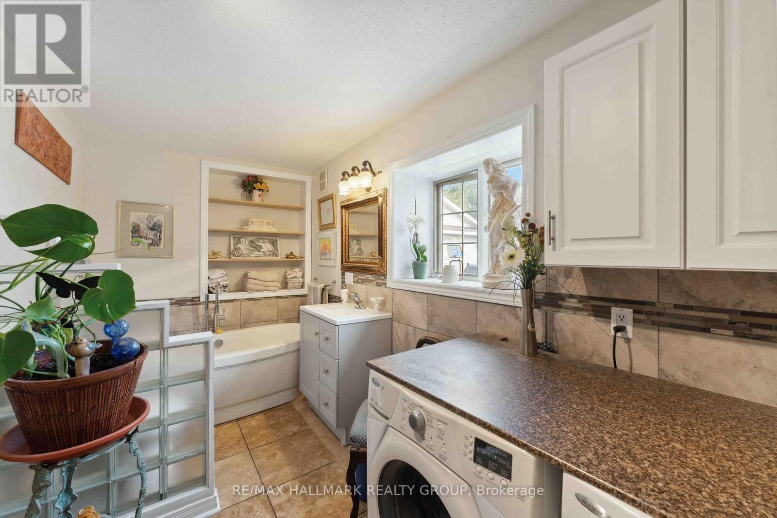 431 BLAKE BOULEVARD Image 21