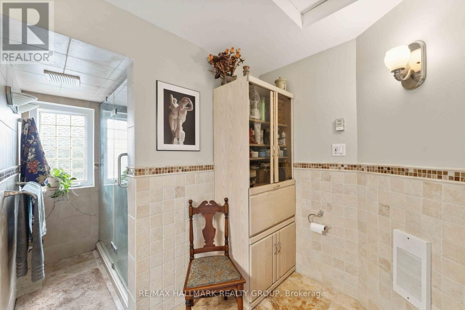 431 BLAKE BOULEVARD Image 32