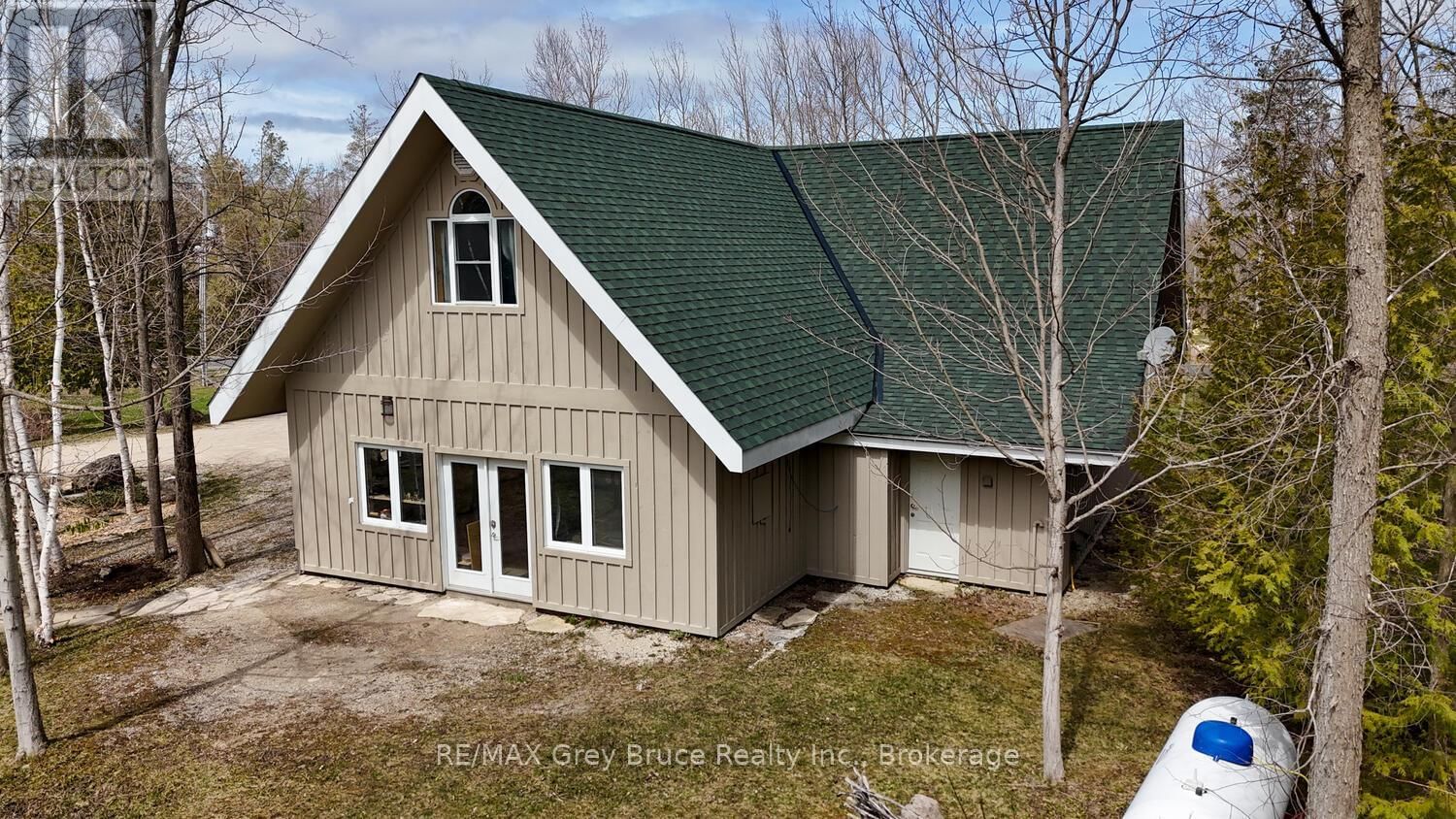20 MAPLE DRIVE Image 37