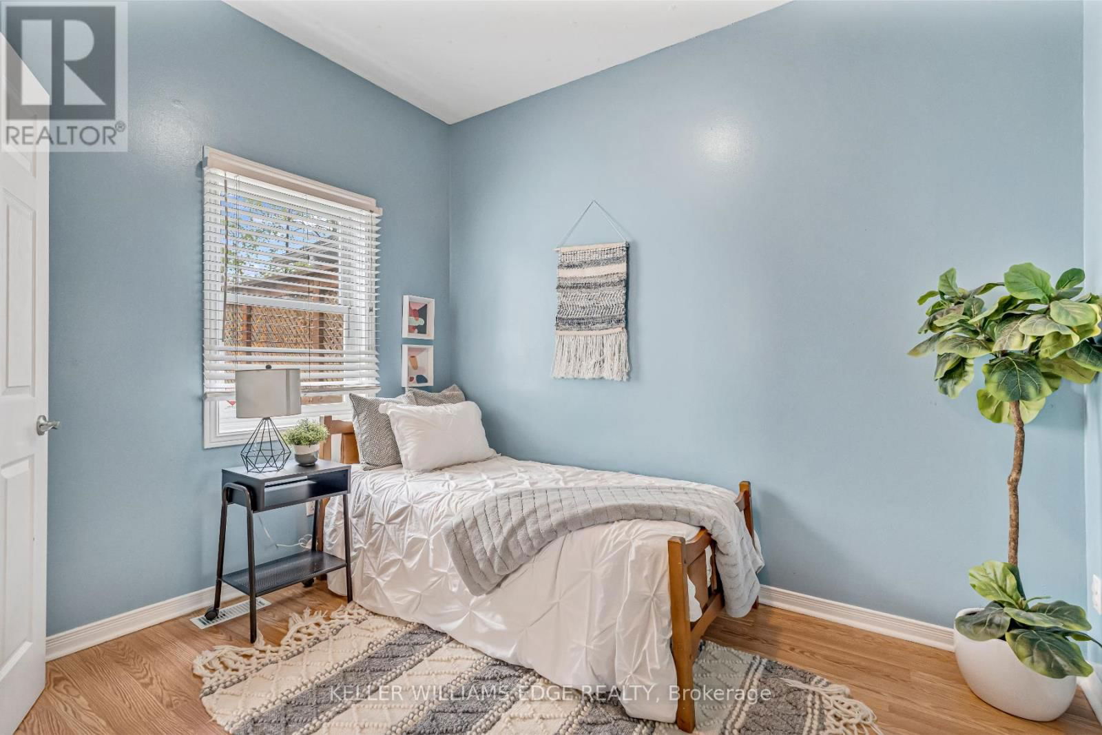 177 YOUNG STREET Image 15