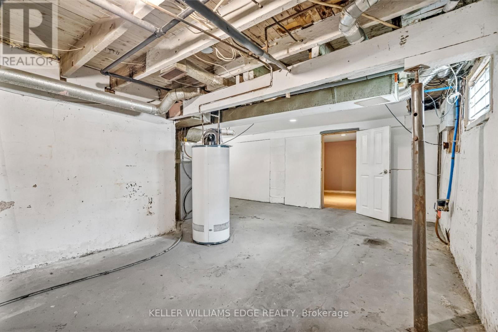 177 YOUNG STREET Image 21
