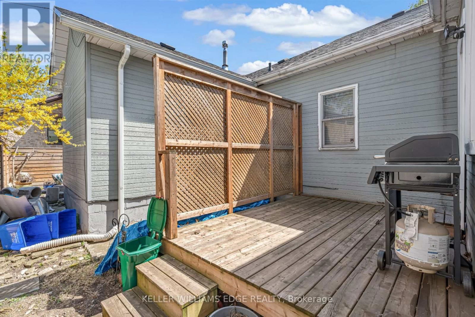 177 YOUNG STREET Image 26