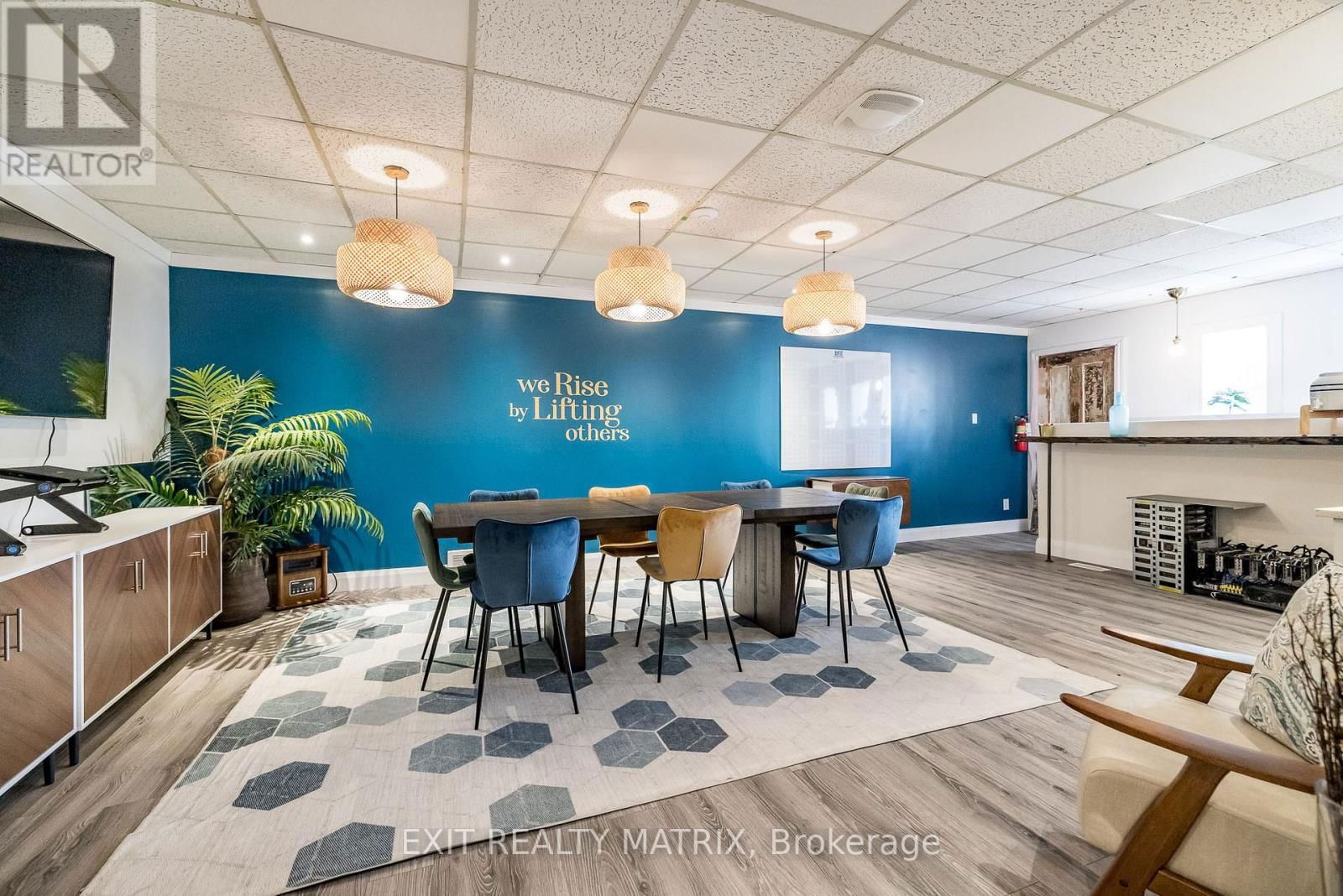 Unit 1 - 74 BRIDGE STREET Image 9
