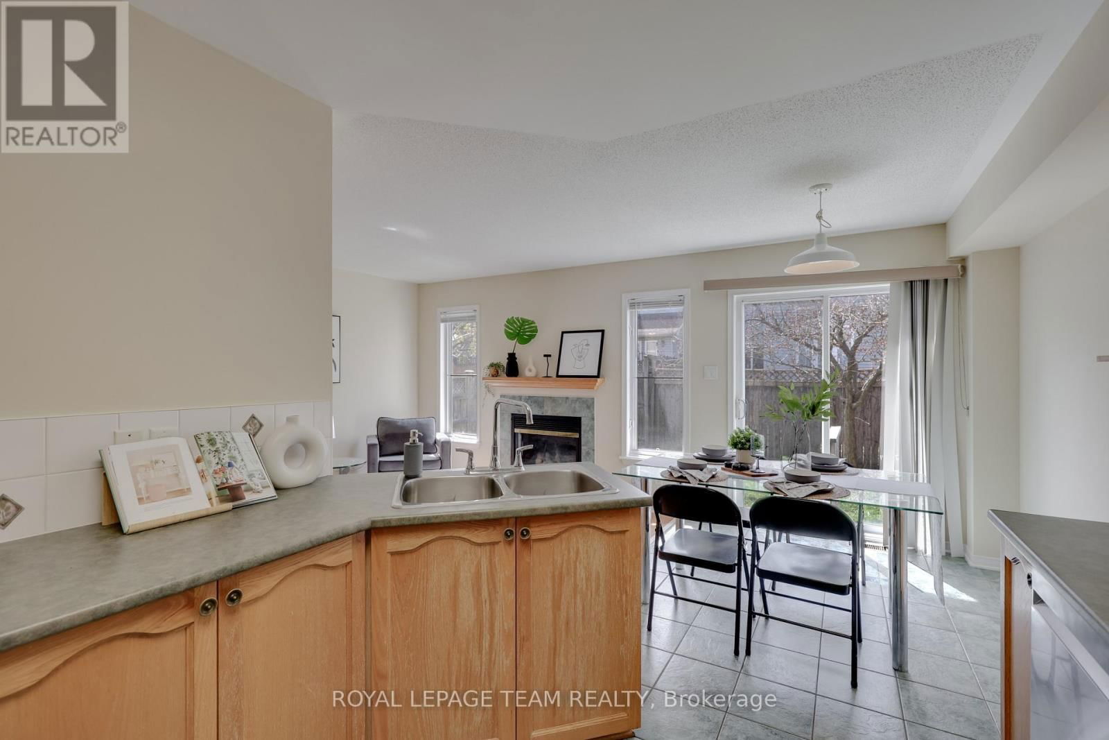 8 BELLROCK DRIVE Image 15