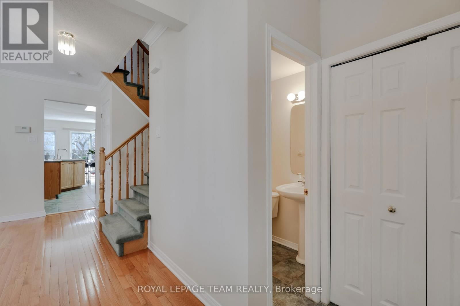 8 BELLROCK DRIVE Image 4
