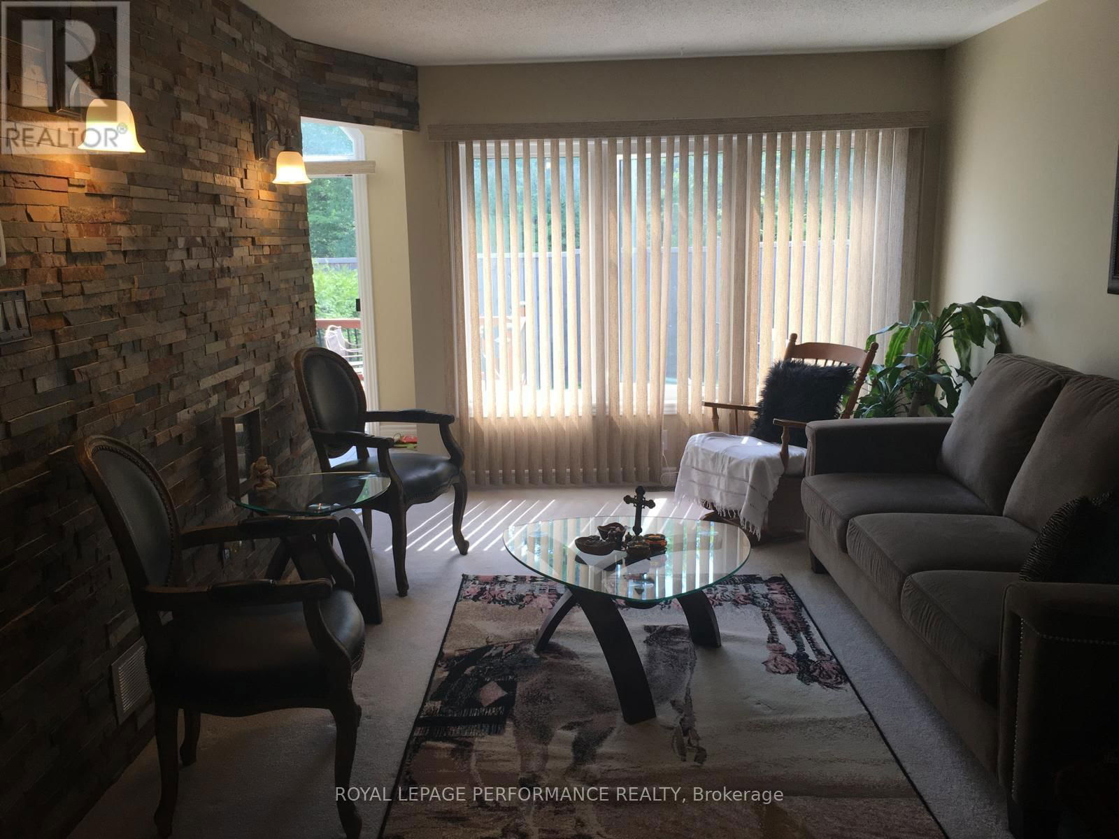 414 GALATINA WAY Image 5