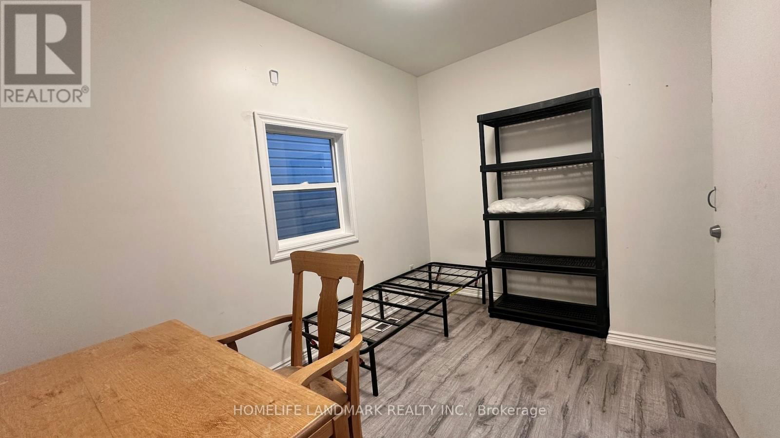 107 ROYAL AVENUE Image 11