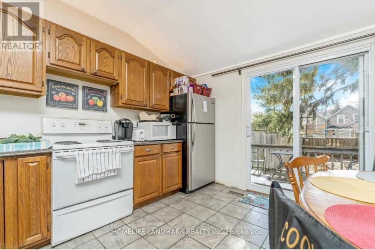 107 ROYAL AVENUE Image 5