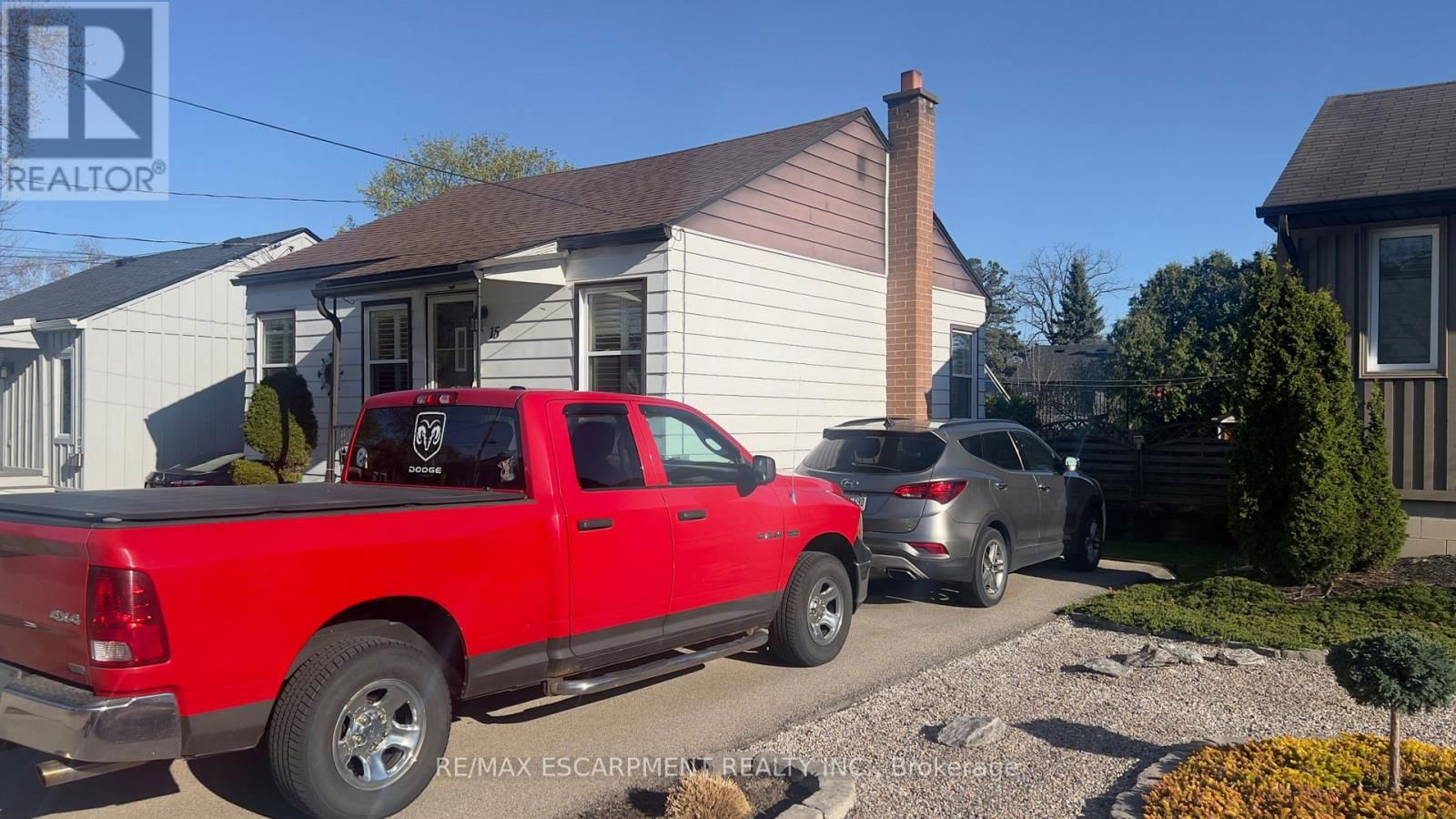15 DONALD AVENUE Image 3