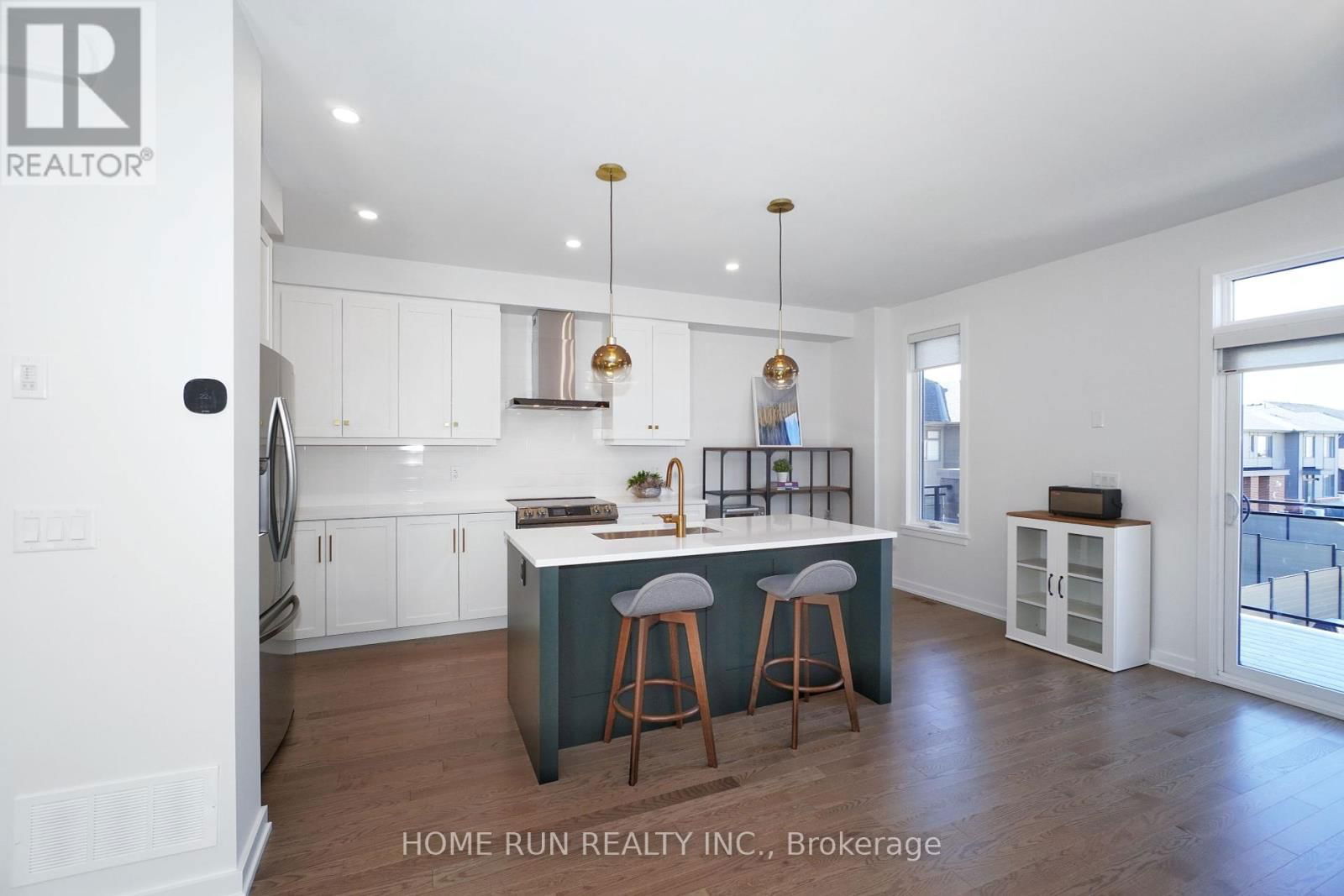 1409 HEMLOCK ROAD Image 12