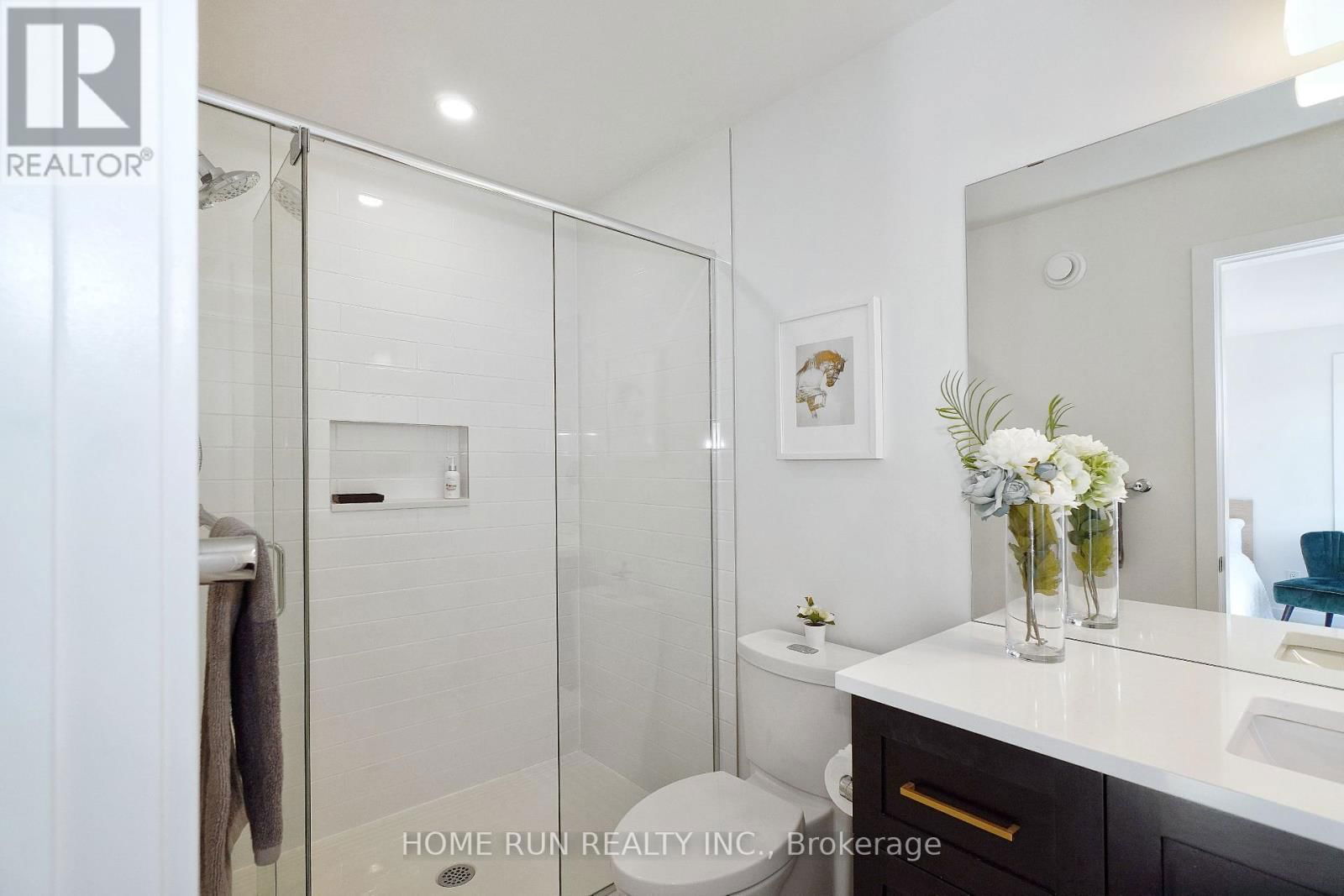 1409 HEMLOCK ROAD Image 29