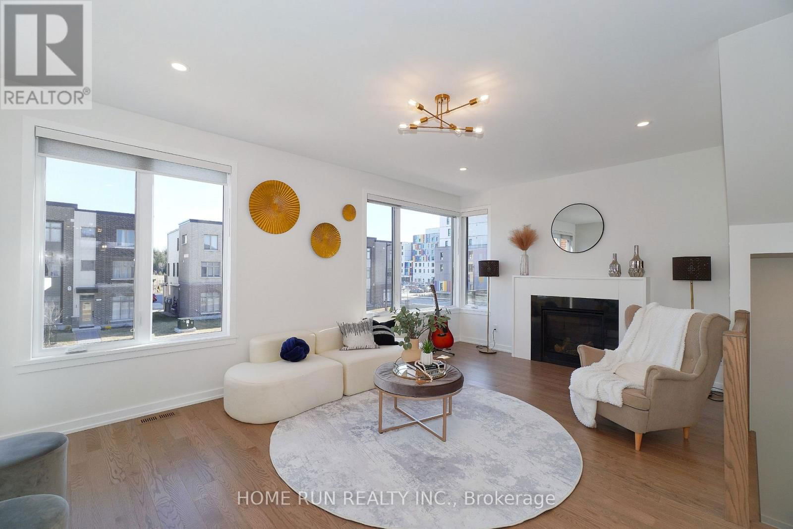 1409 HEMLOCK ROAD Image 3