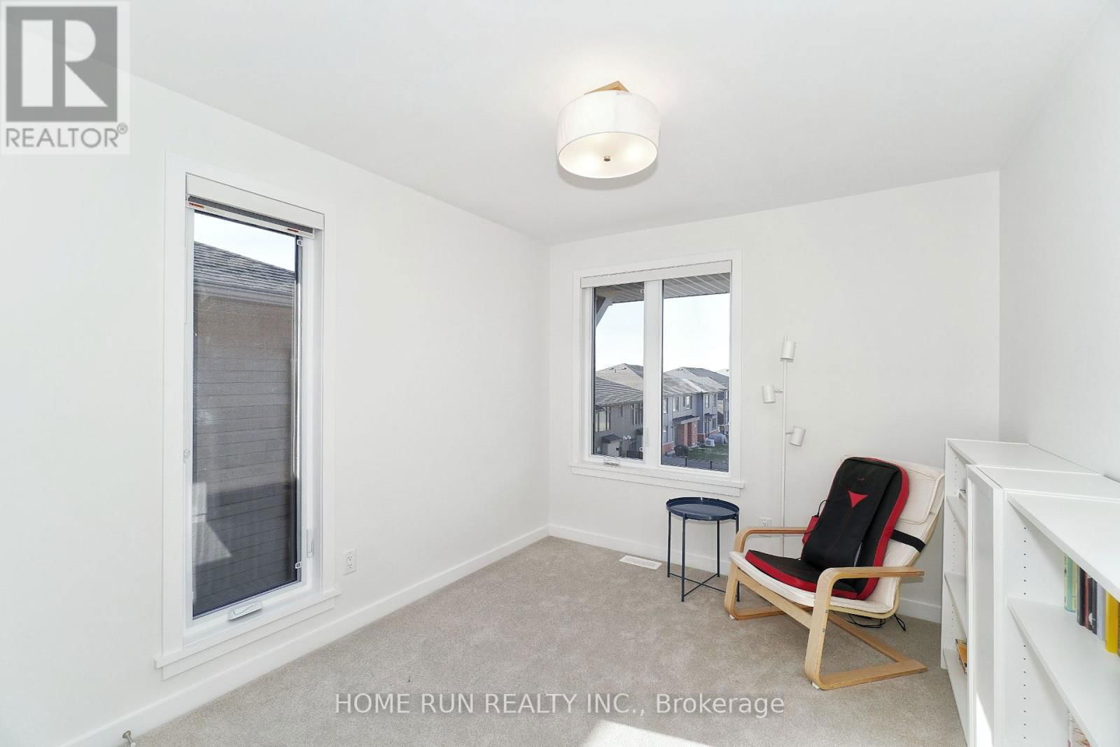 1409 HEMLOCK ROAD Image 31