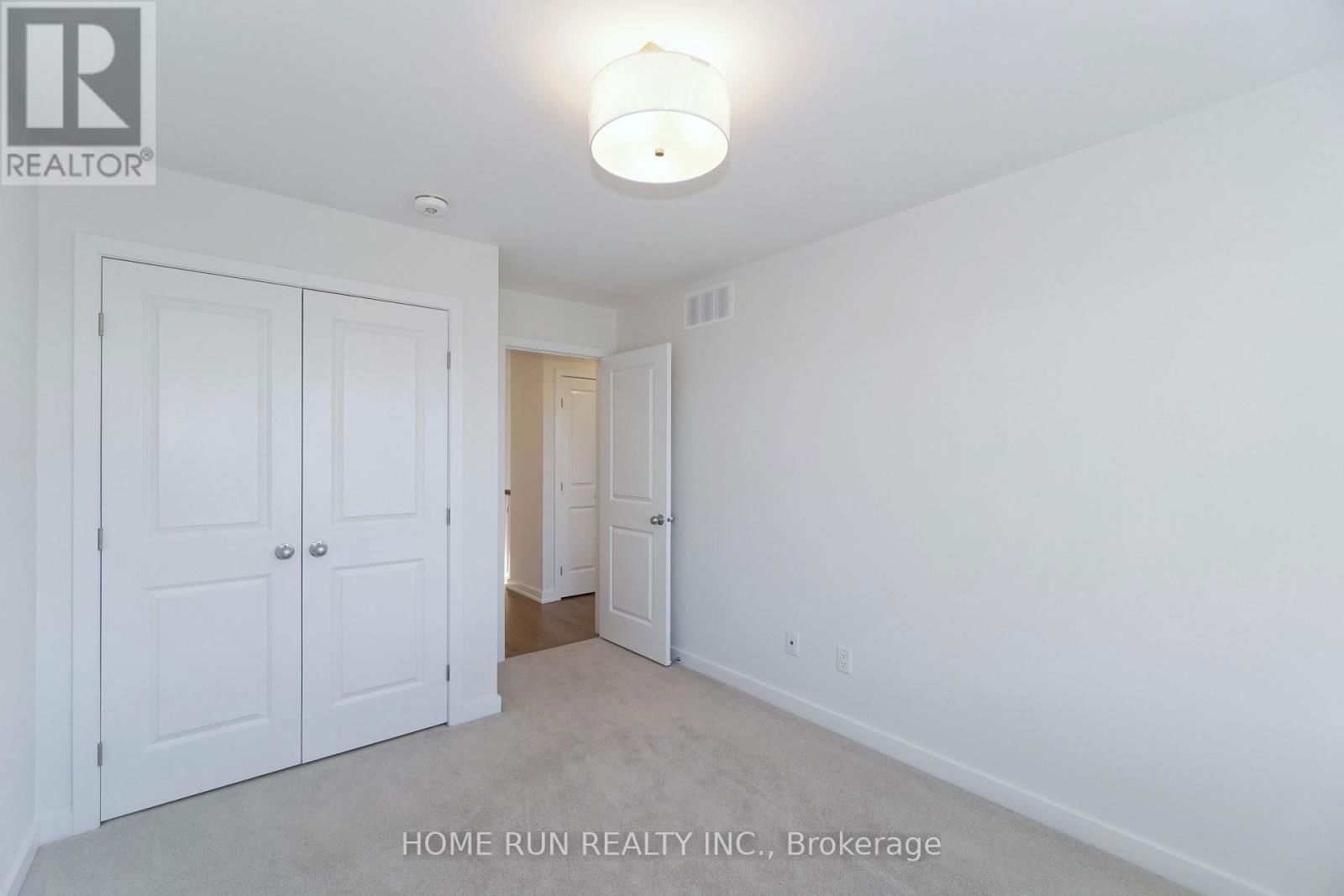 1409 HEMLOCK ROAD Image 33
