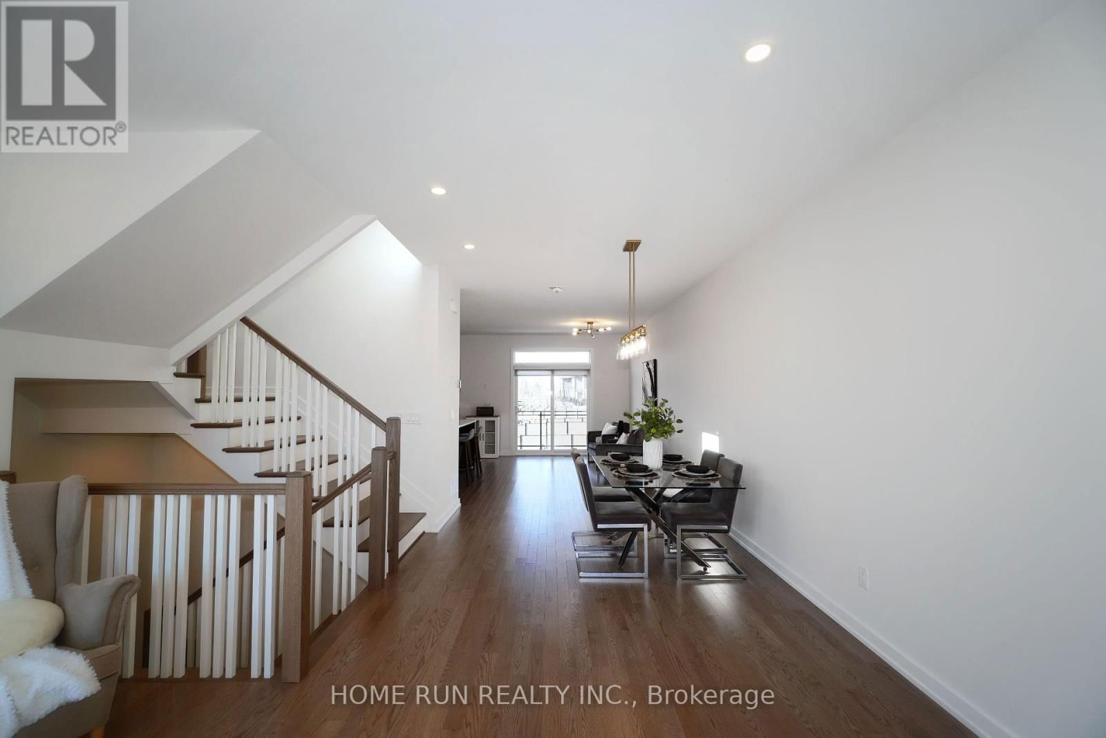 1409 HEMLOCK ROAD Image 8