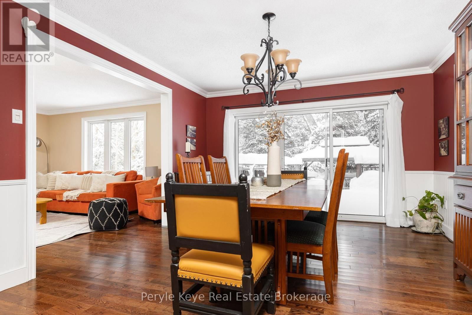 33 MEADOW HEIGHTS DRIVE Image 25