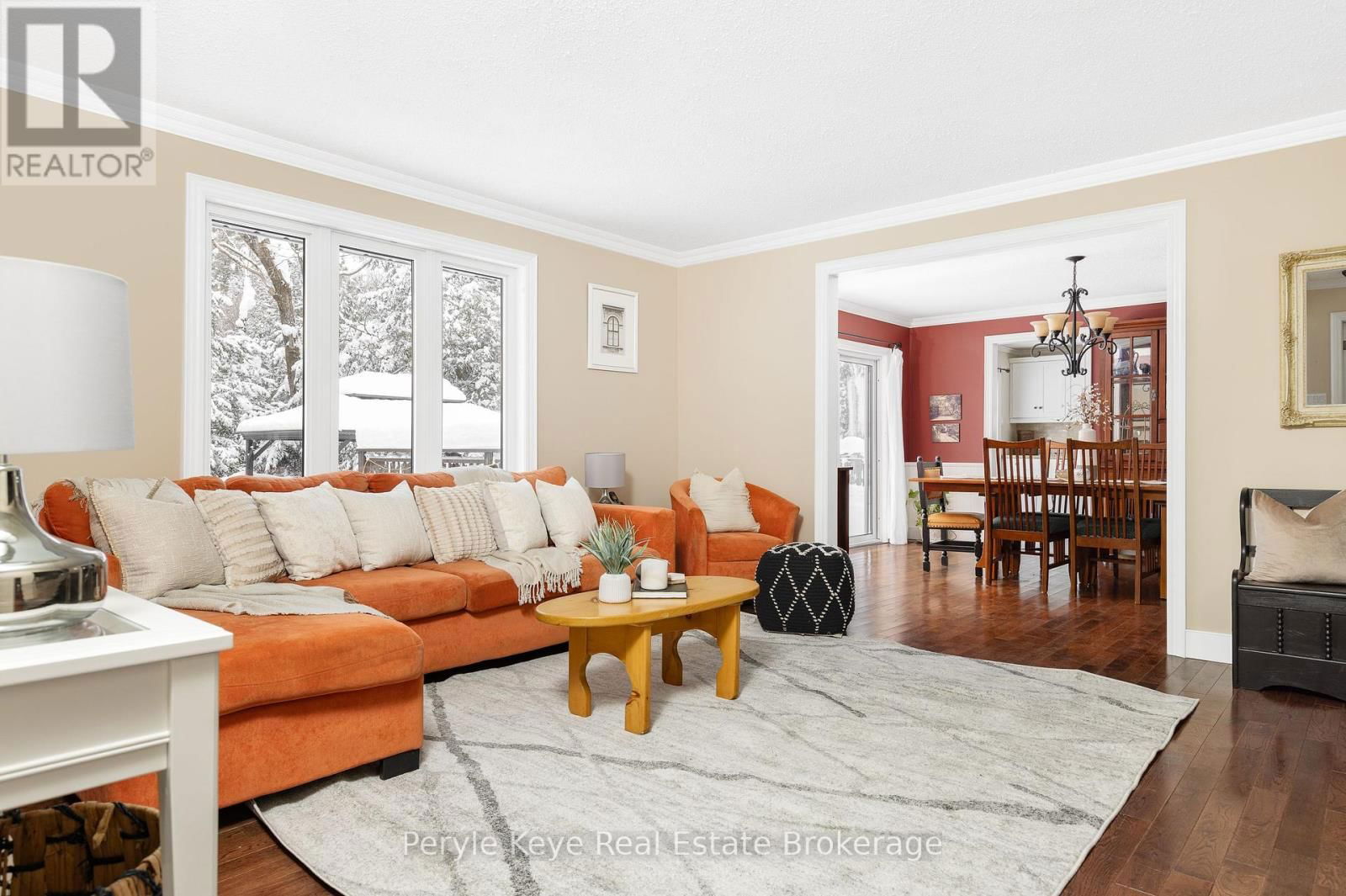 33 MEADOW HEIGHTS DRIVE Image 26
