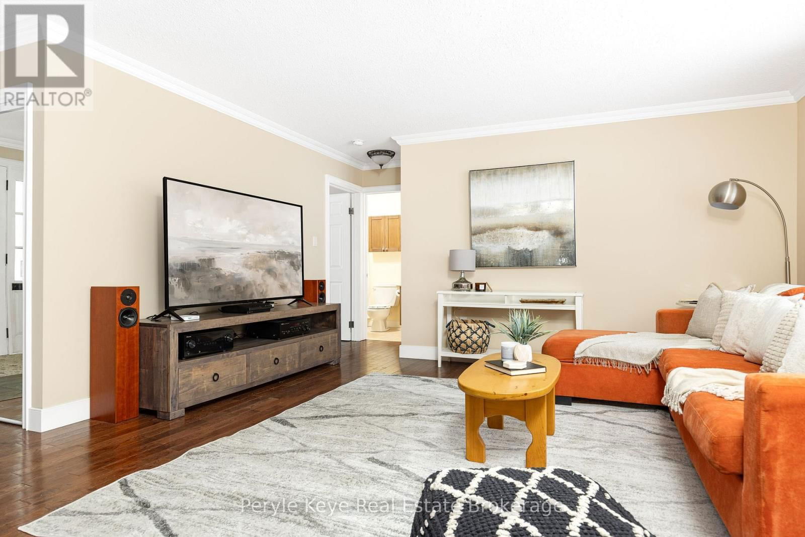 33 MEADOW HEIGHTS DRIVE Image 28