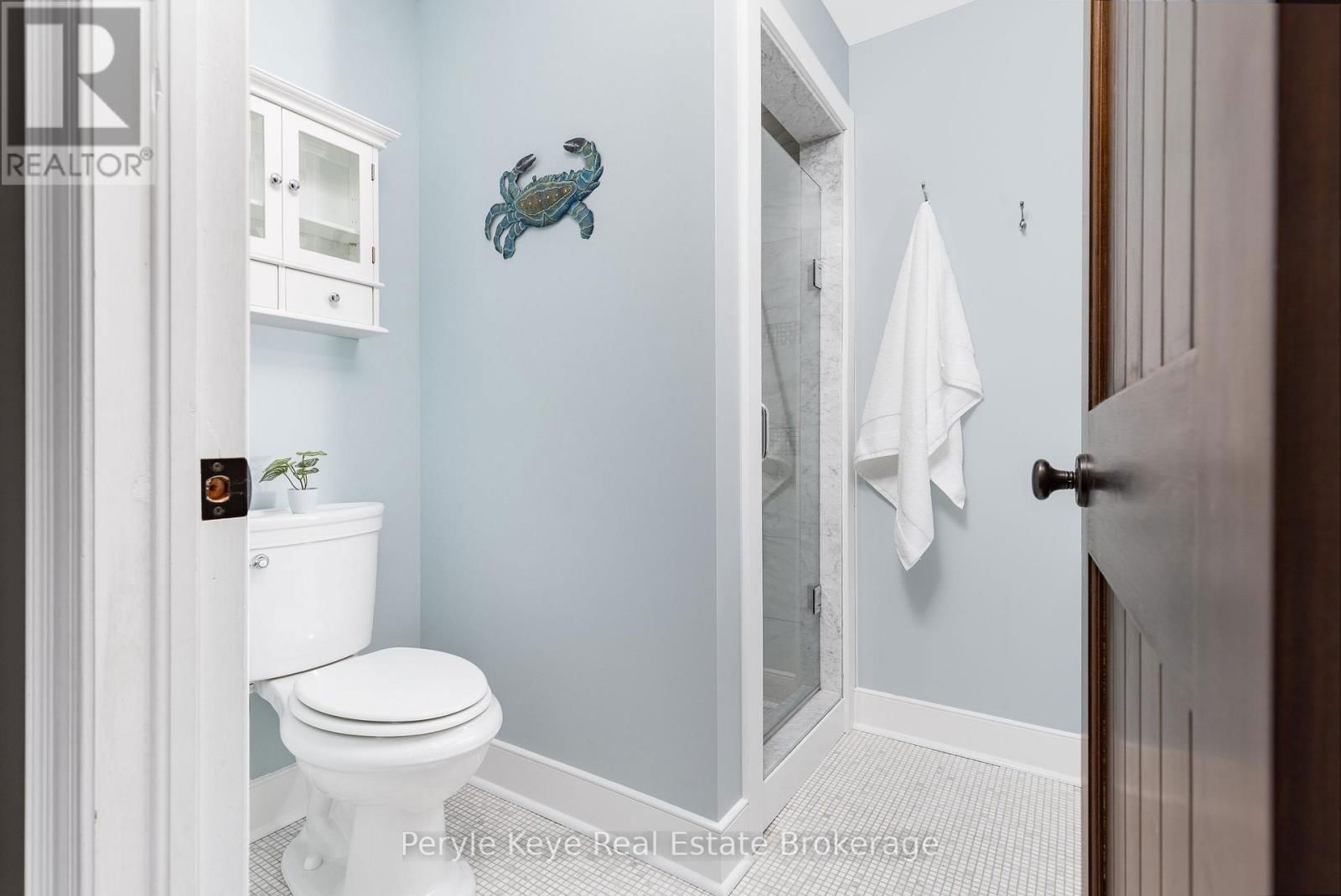 33 MEADOW HEIGHTS DRIVE Image 44