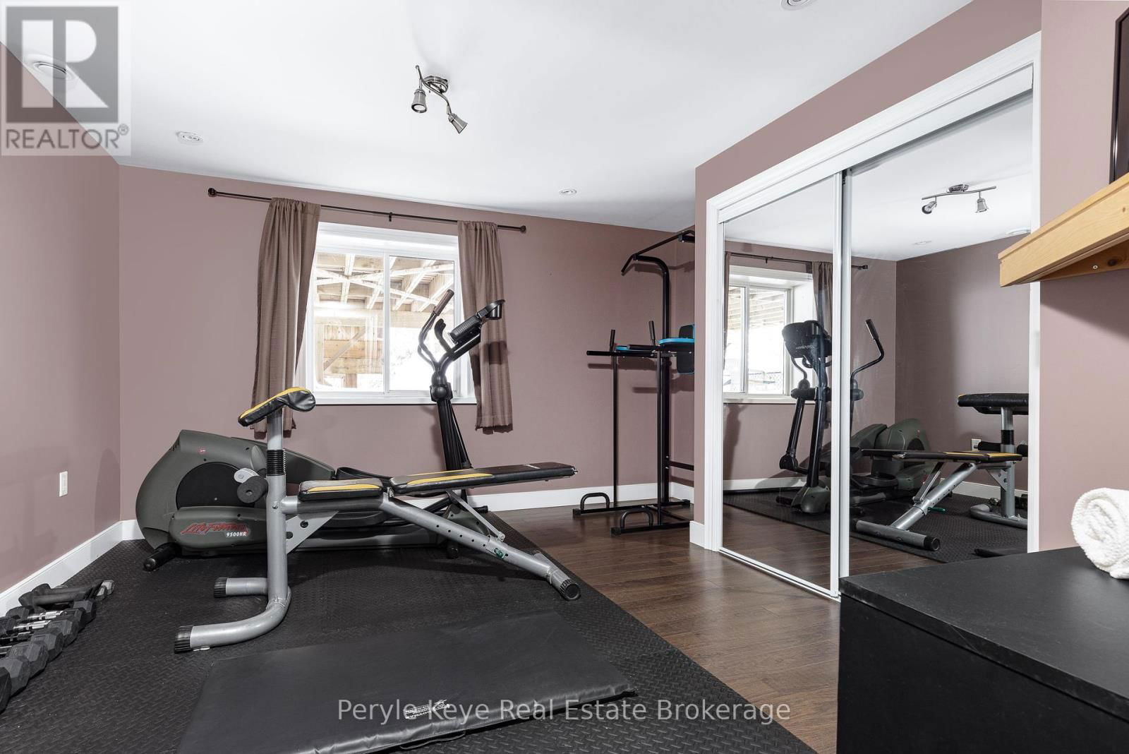 33 MEADOW HEIGHTS DRIVE Image 47
