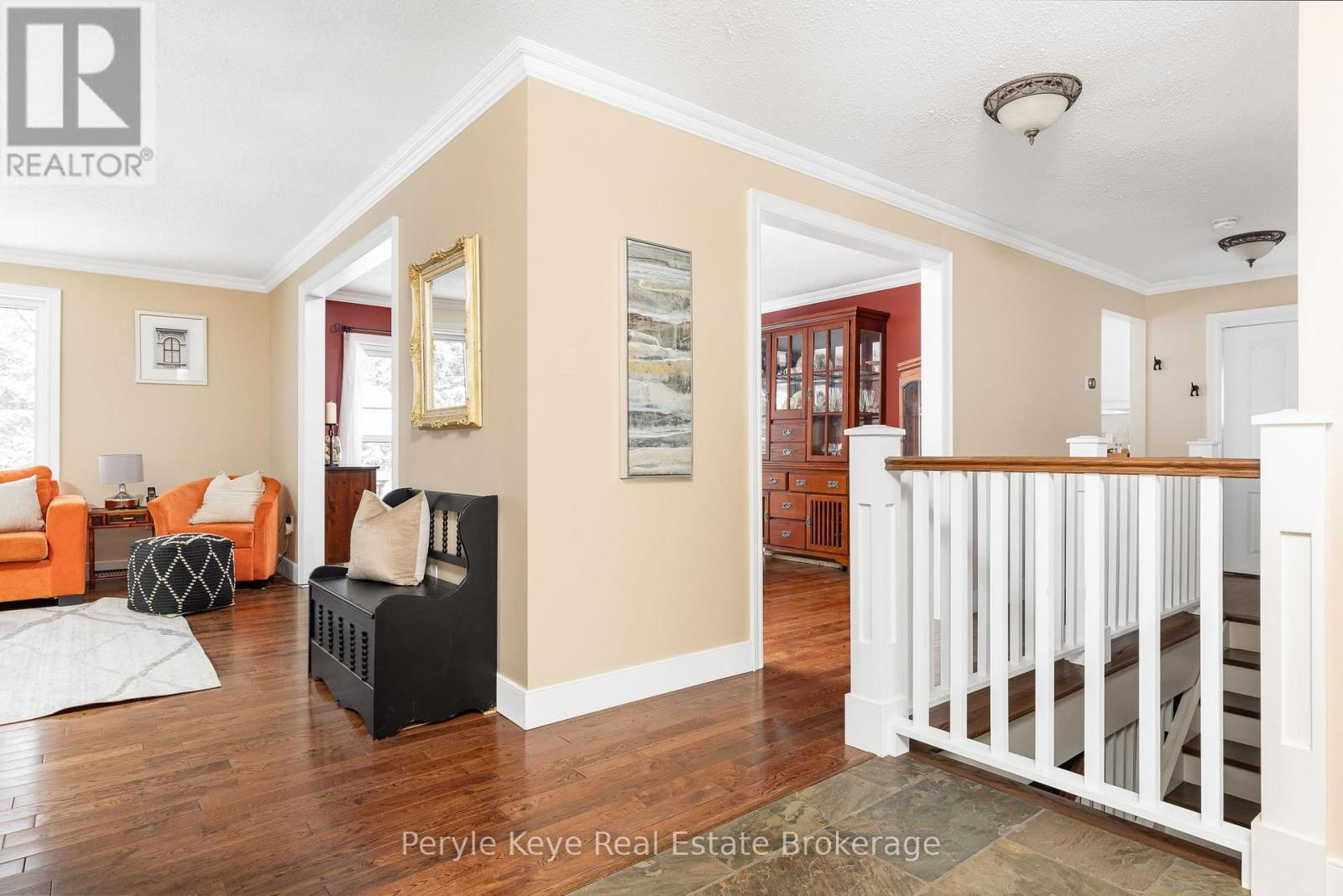 33 MEADOW HEIGHTS DRIVE Image 9