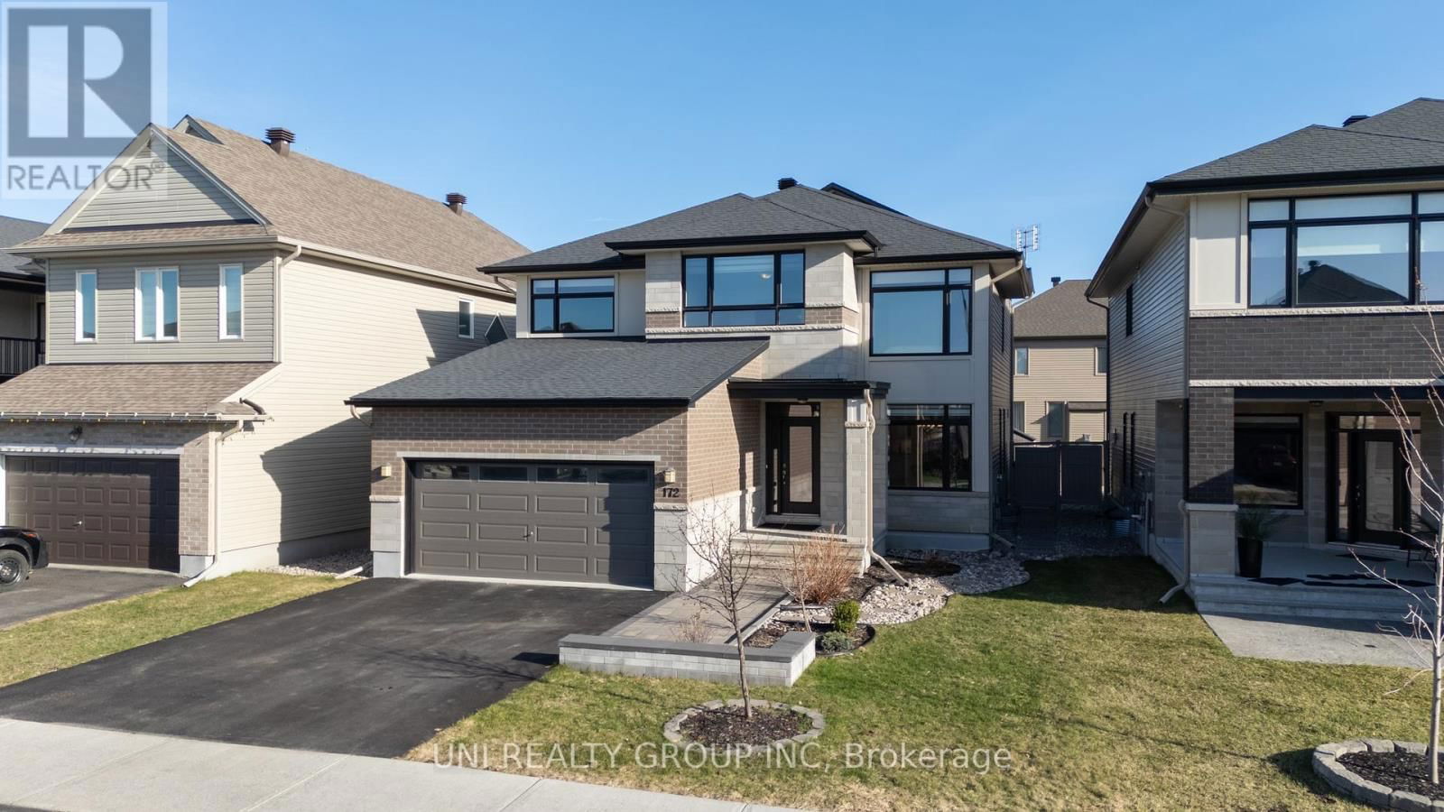 172 CAMBIE ROAD Image 4