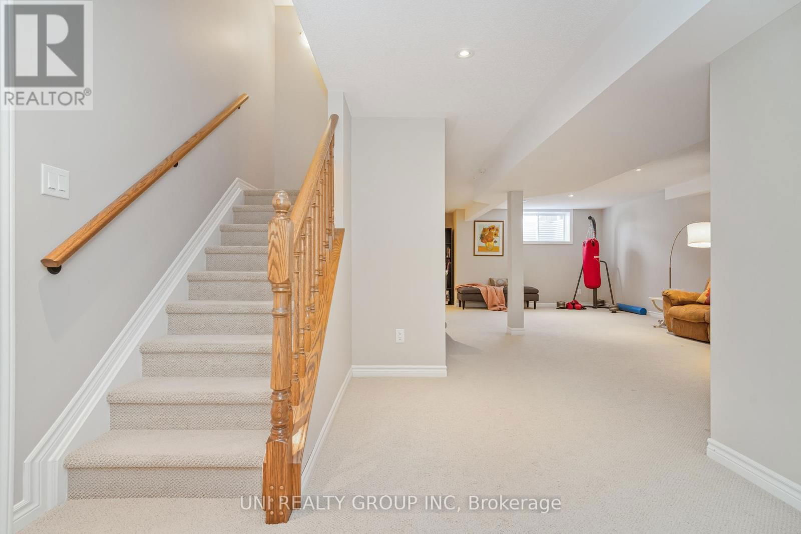 172 CAMBIE ROAD Image 40