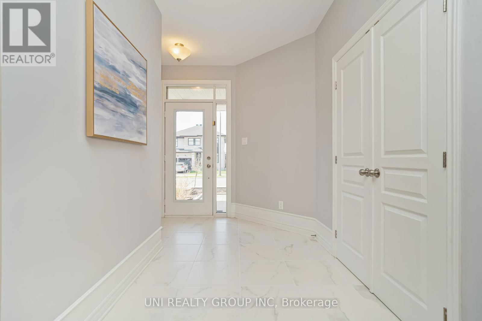 172 CAMBIE ROAD Image 5