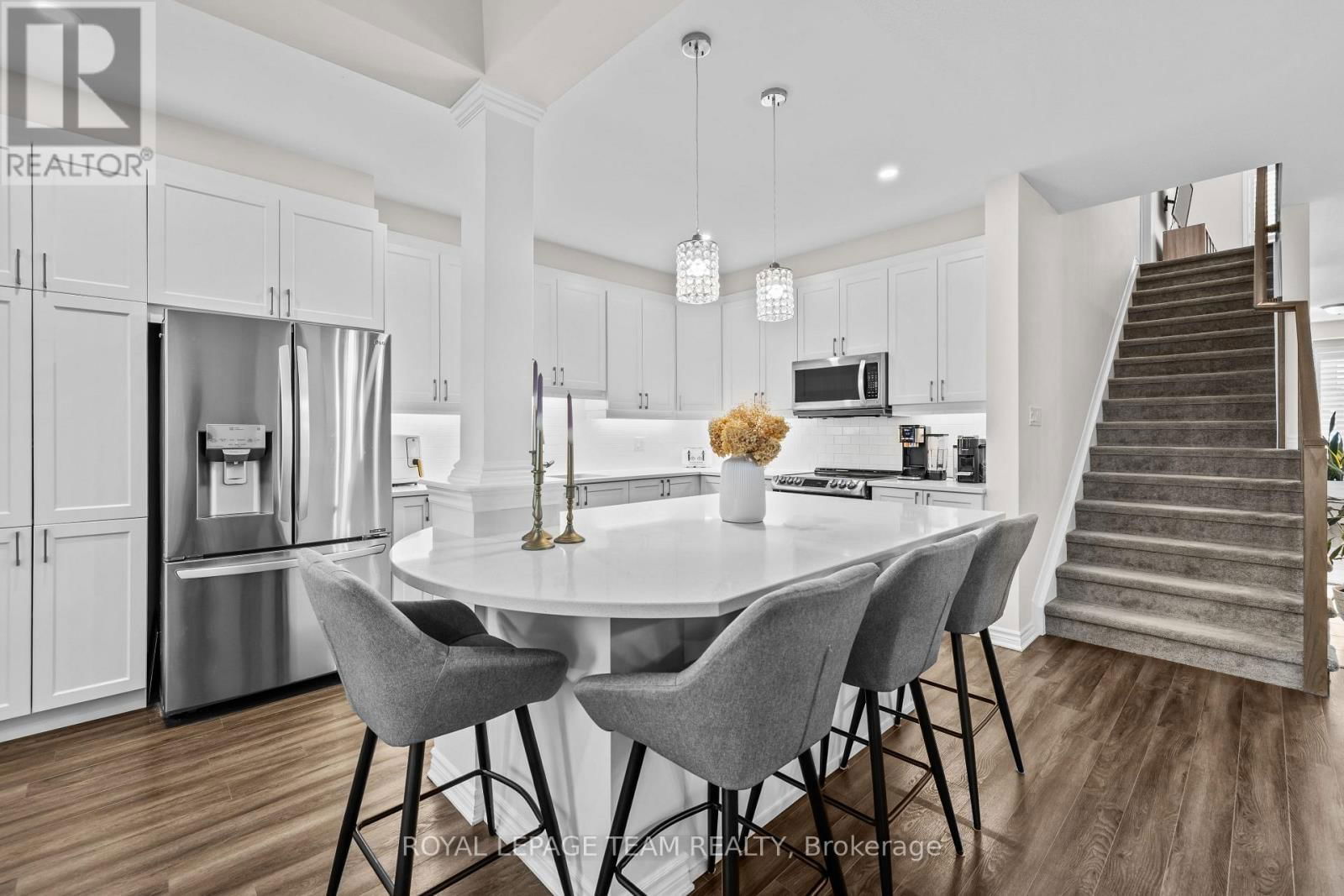 1135 APOLUNE STREET Image 10