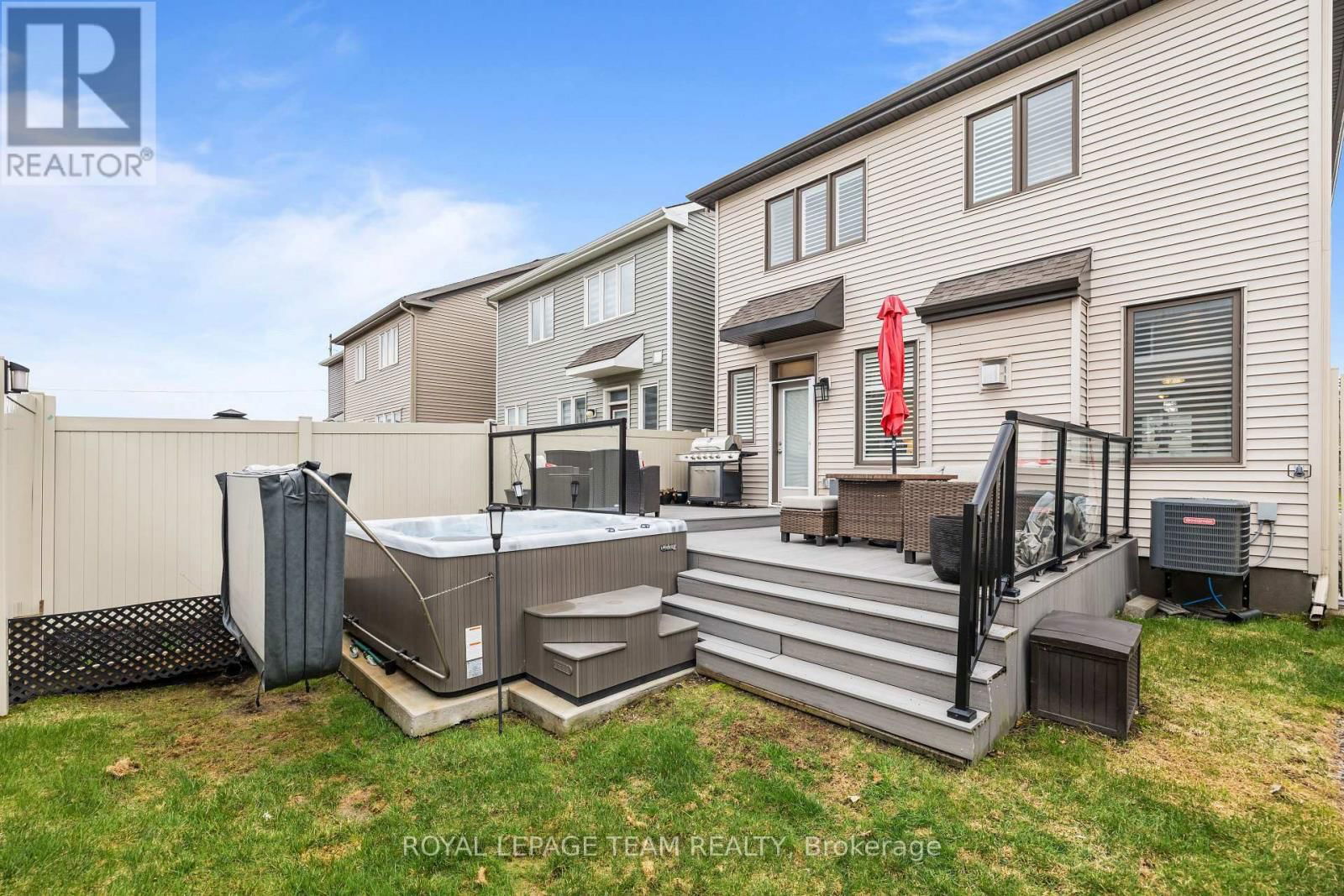 1135 APOLUNE STREET Image 32