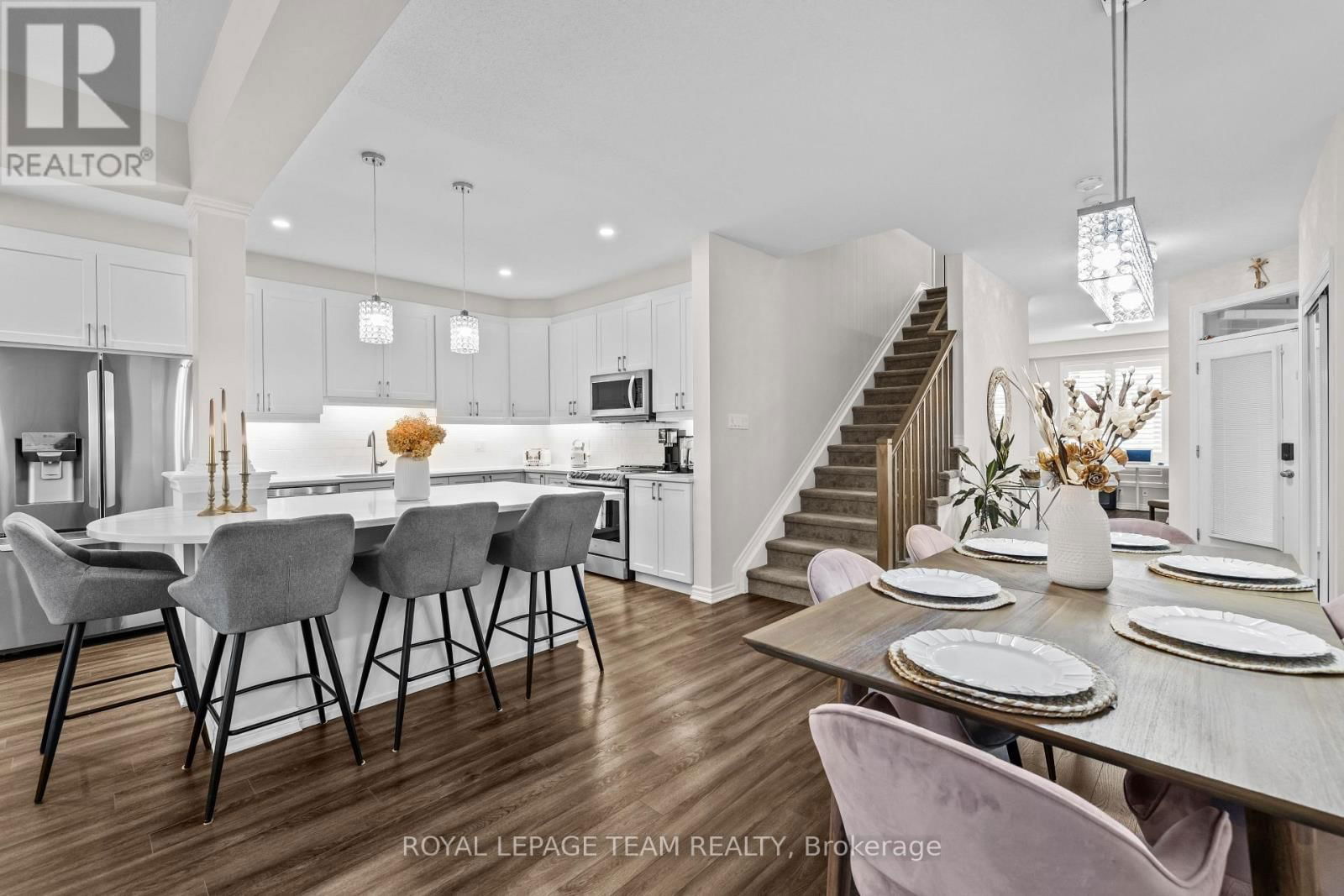 1135 APOLUNE STREET Image 6
