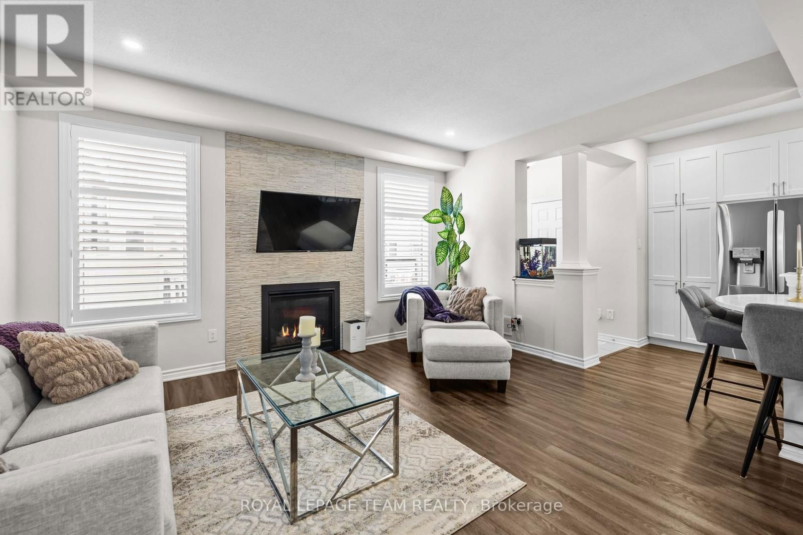 1135 APOLUNE STREET Image 8