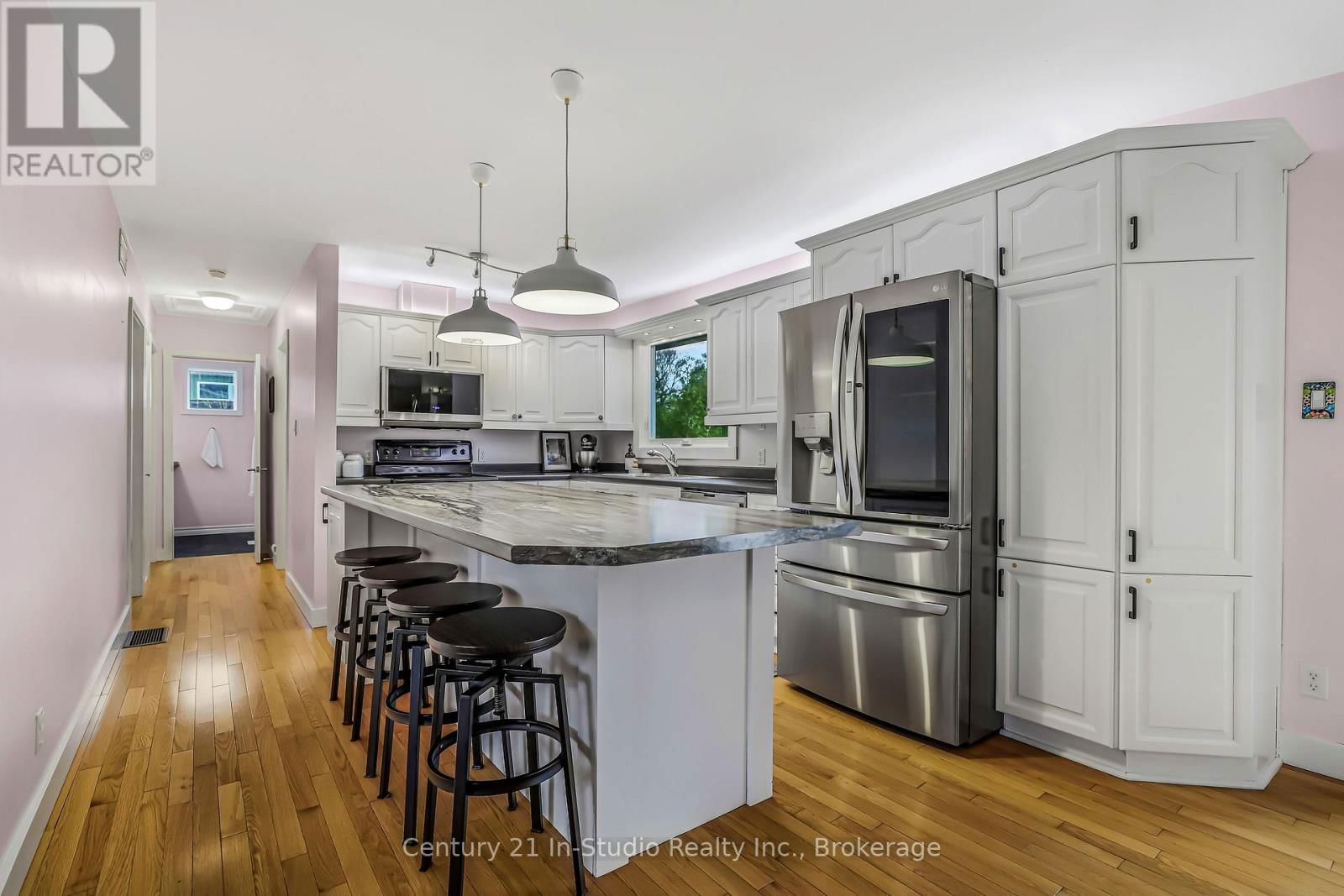 550 MCNABB STREET Image 18