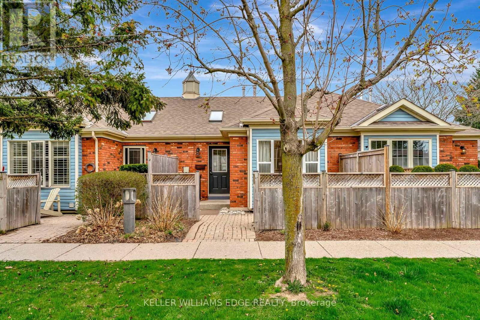 5 - 175 FIDDLERS GREEN ROAD Image 1