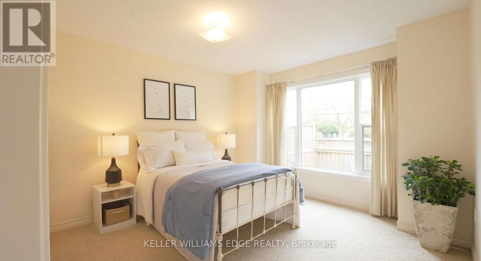 5 - 175 FIDDLERS GREEN ROAD Image 15