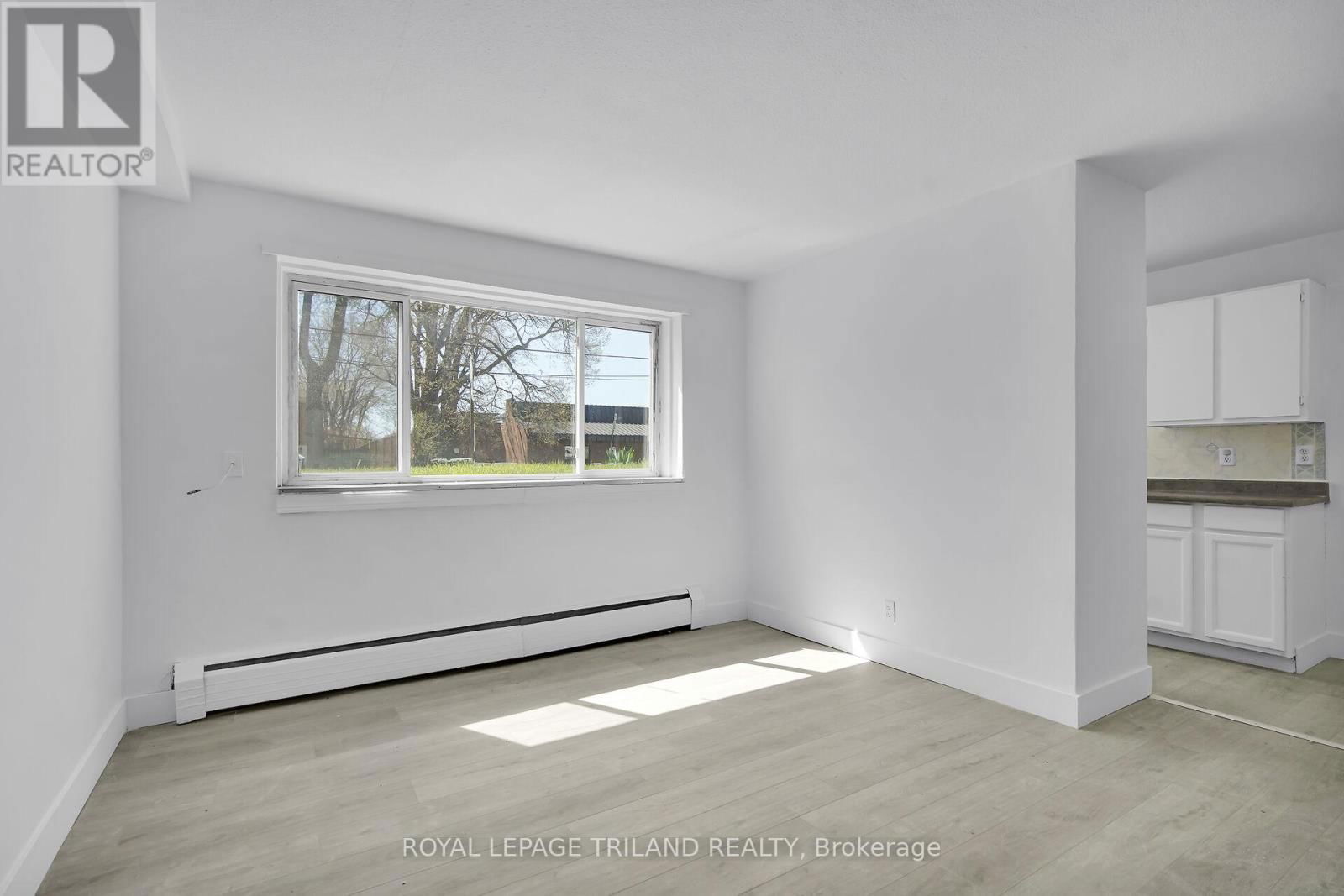 3 - 852 TRAFALGAR STREET Image 2