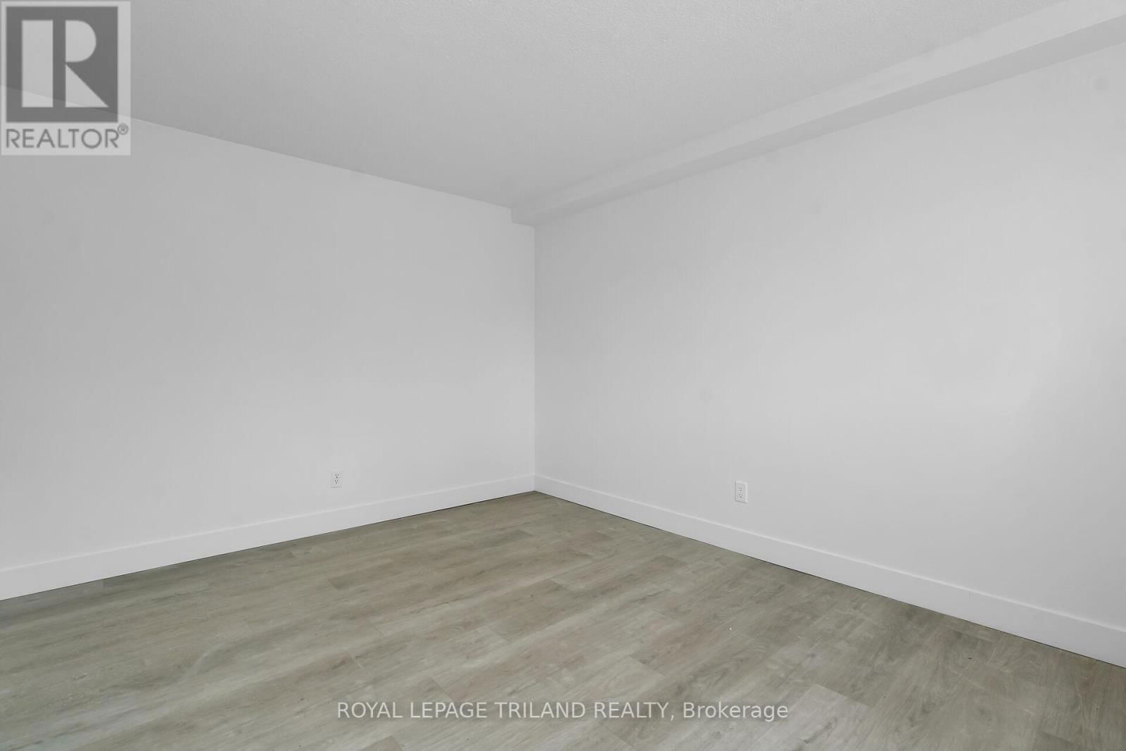 3 - 852 TRAFALGAR STREET Image 3