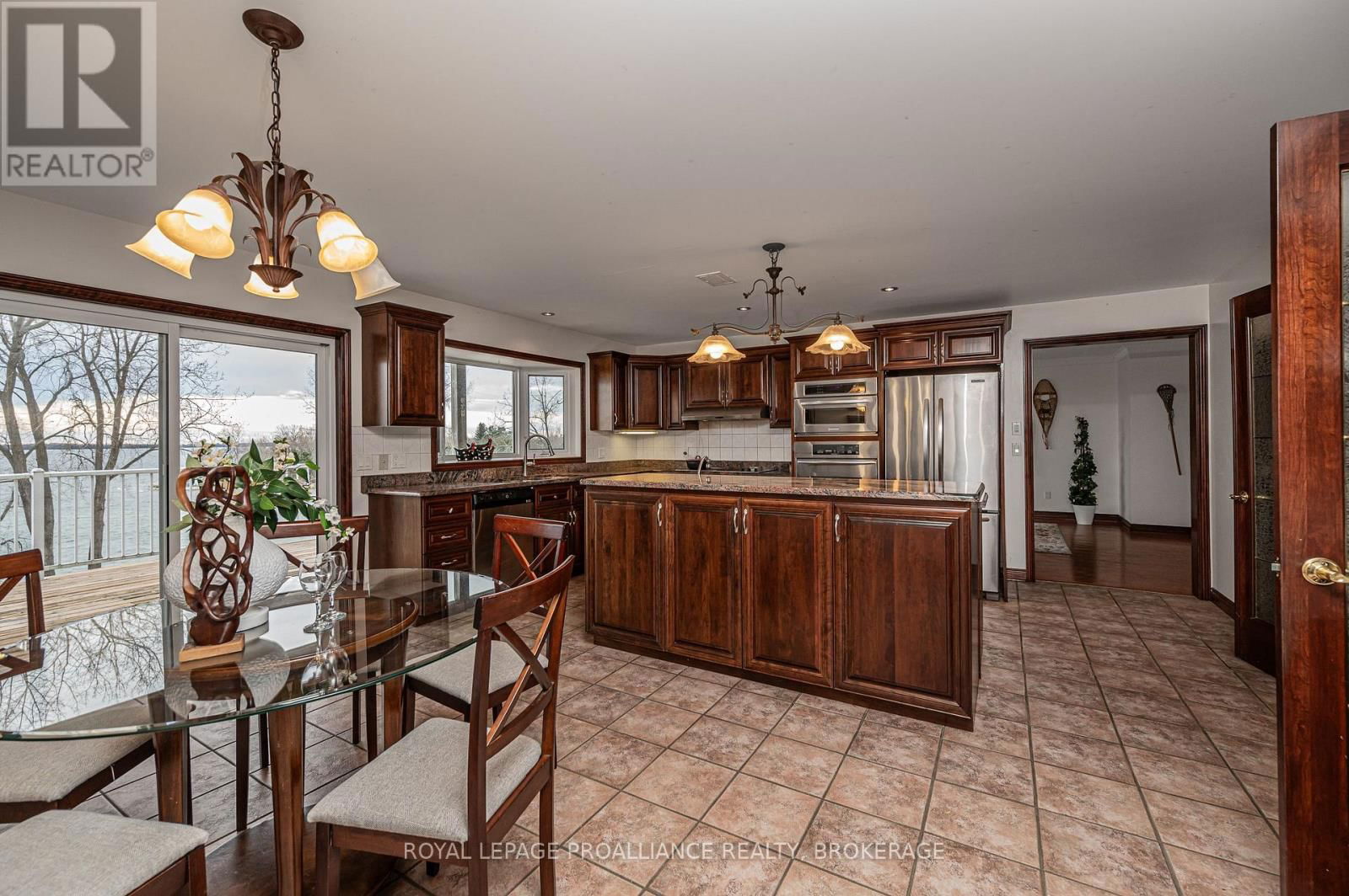 4734 LAKESIDE LANE Image 15