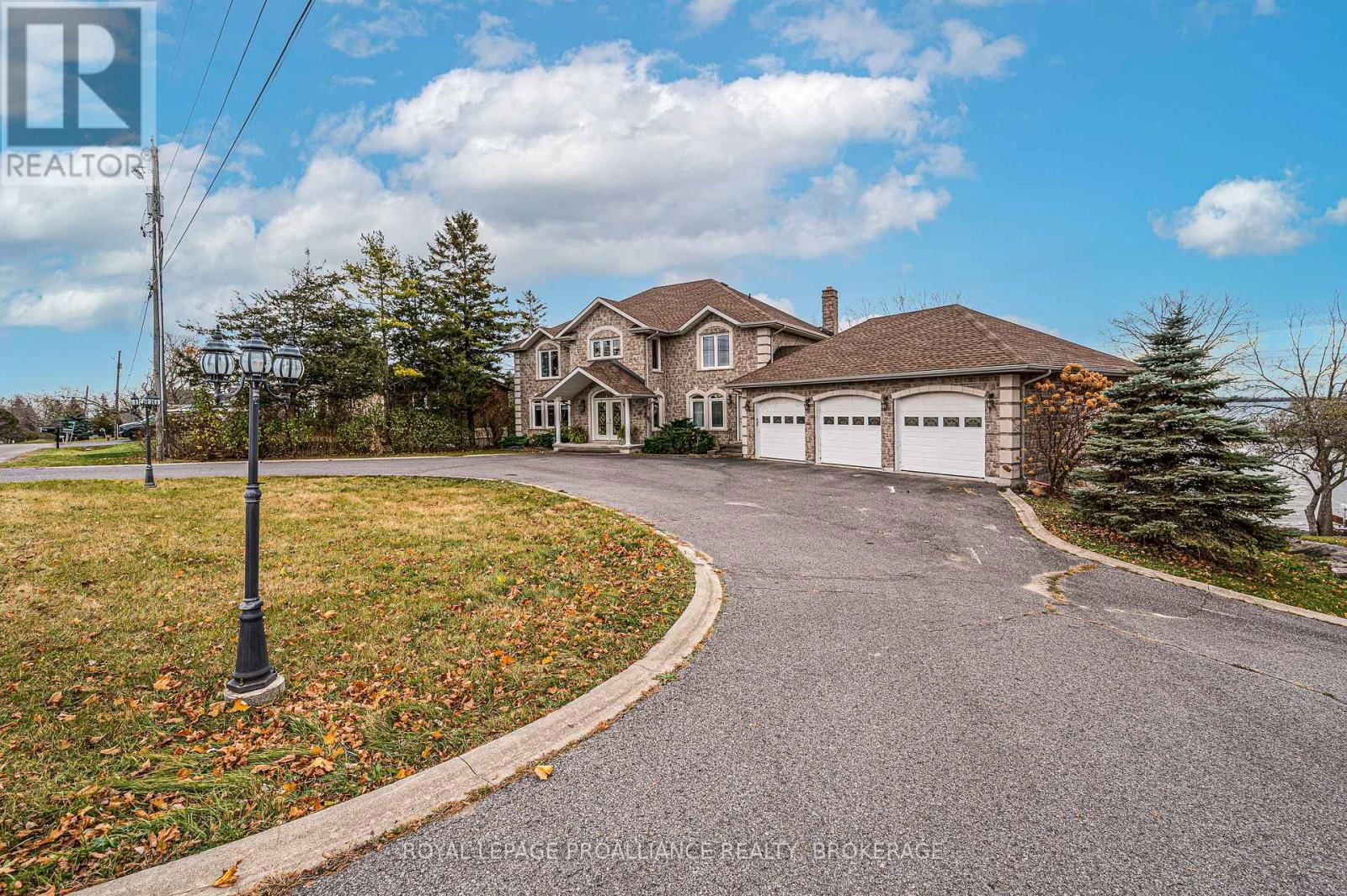 4734 LAKESIDE LANE Image 2