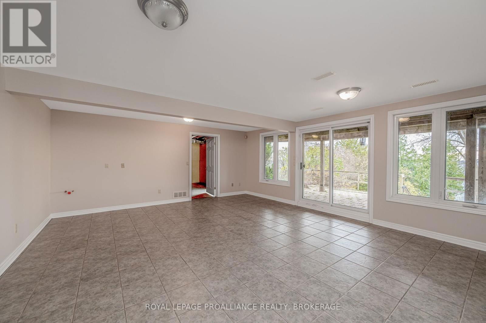 4734 LAKESIDE LANE Image 36