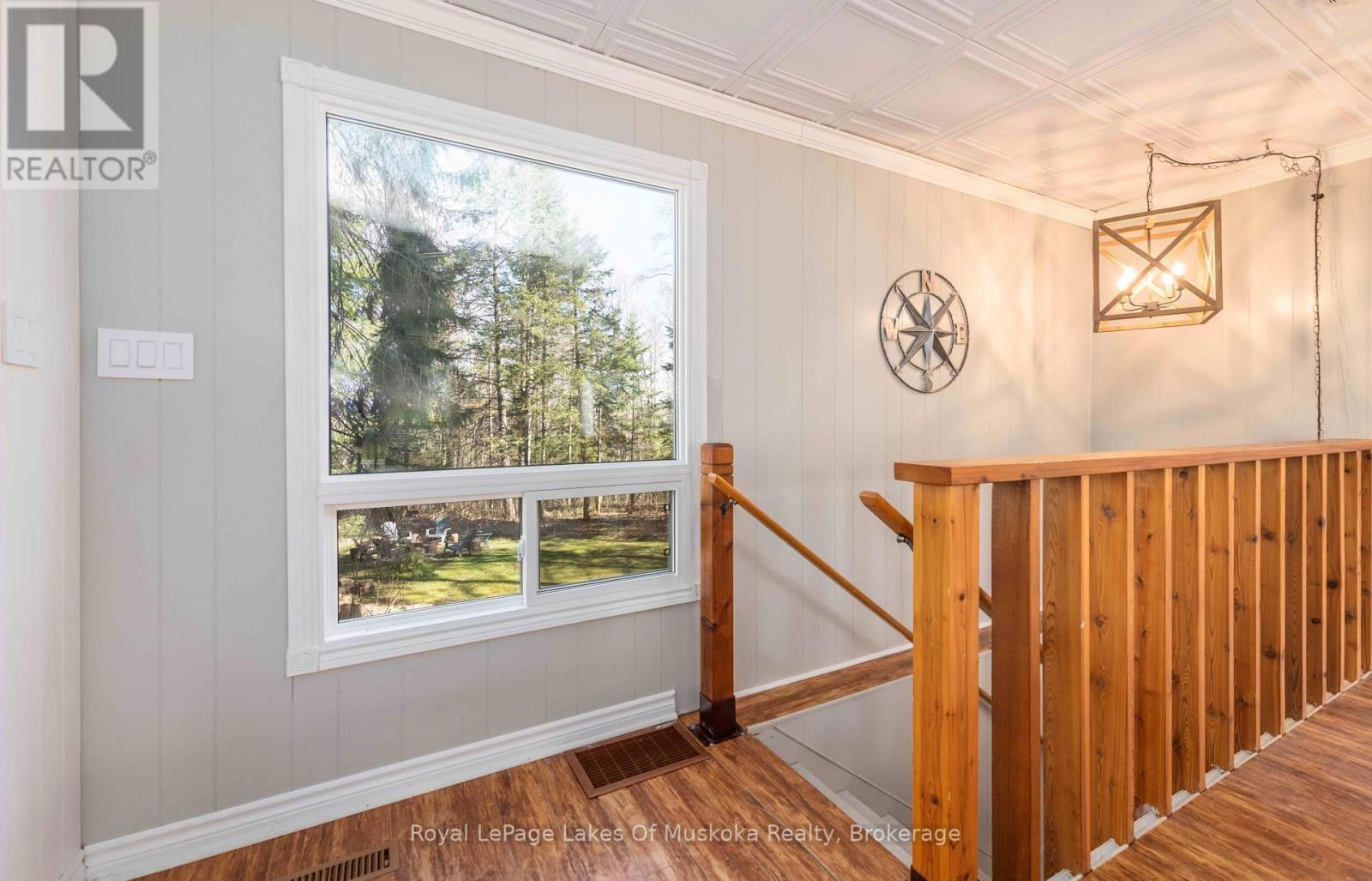1582 SKYLINE DRIVE Image 13