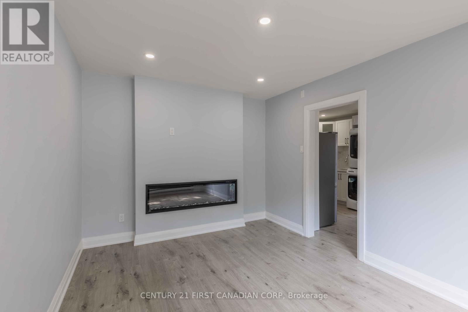 17 CARFRAE CRESCENT Image 11