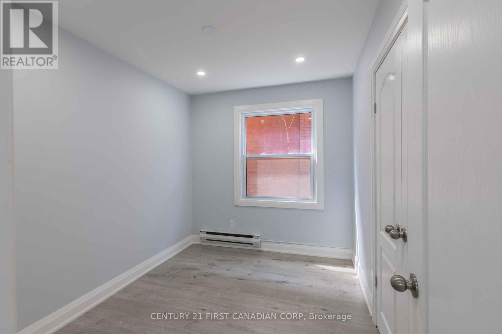 17 CARFRAE CRESCENT Image 12