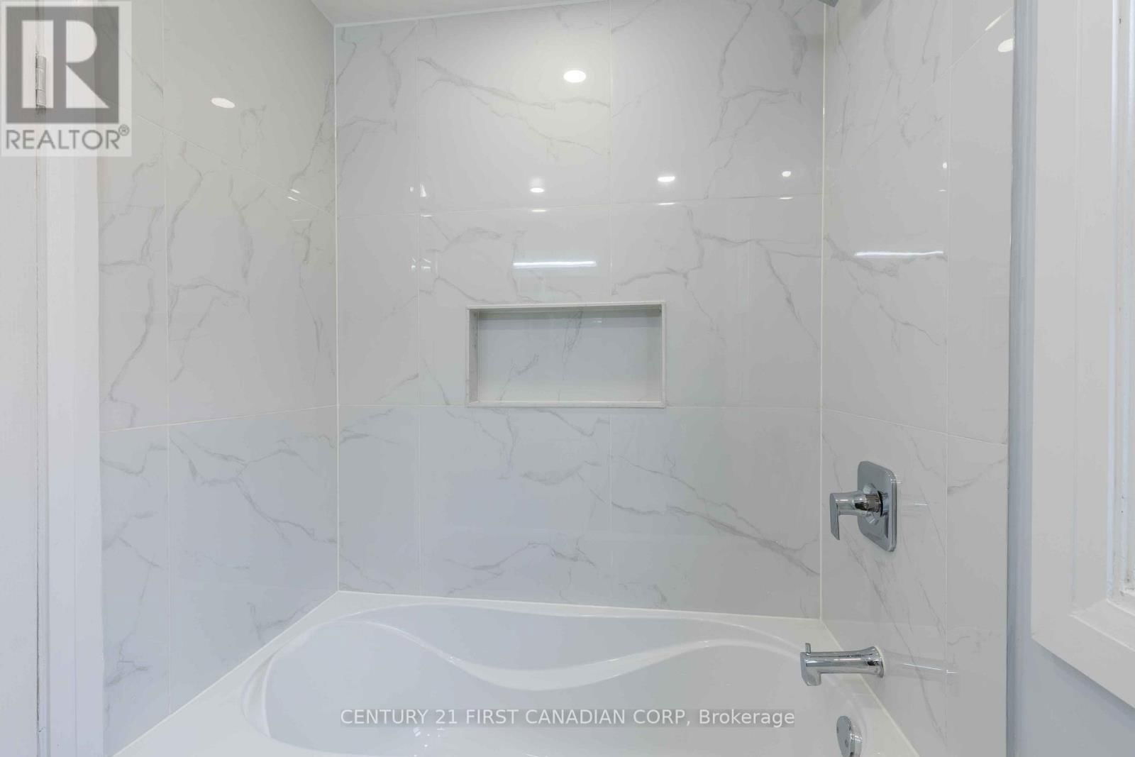17 CARFRAE CRESCENT Image 20