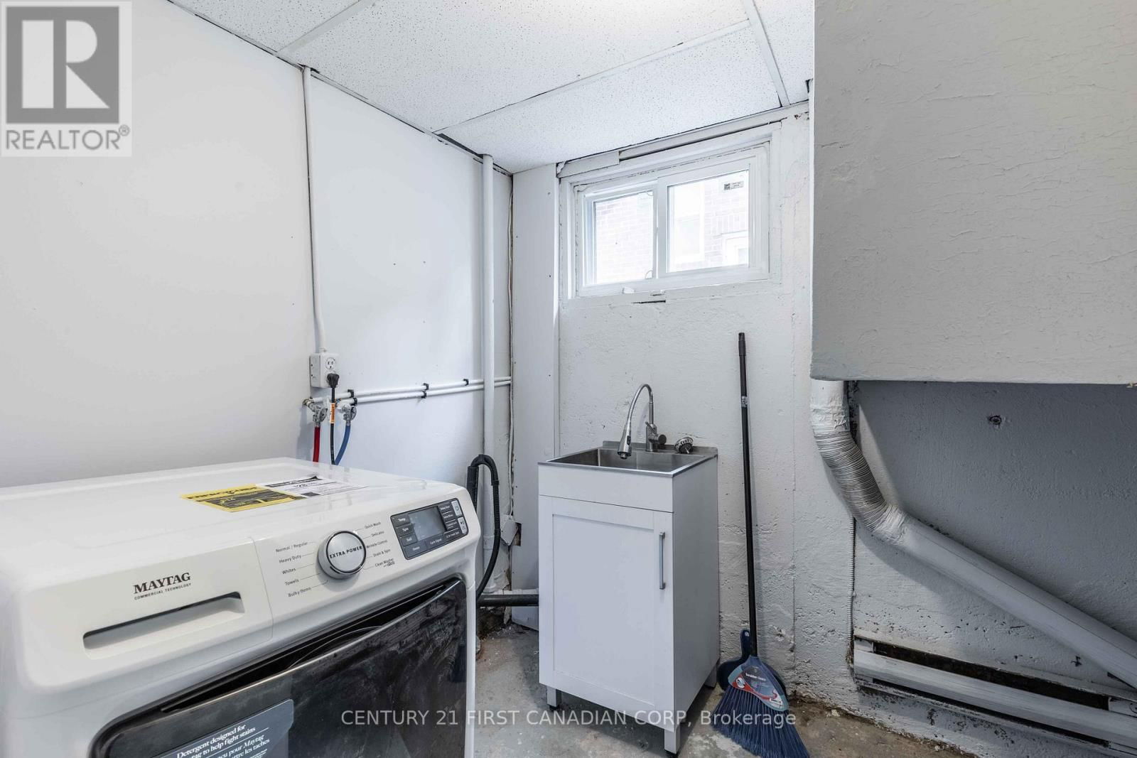 17 CARFRAE CRESCENT Image 35