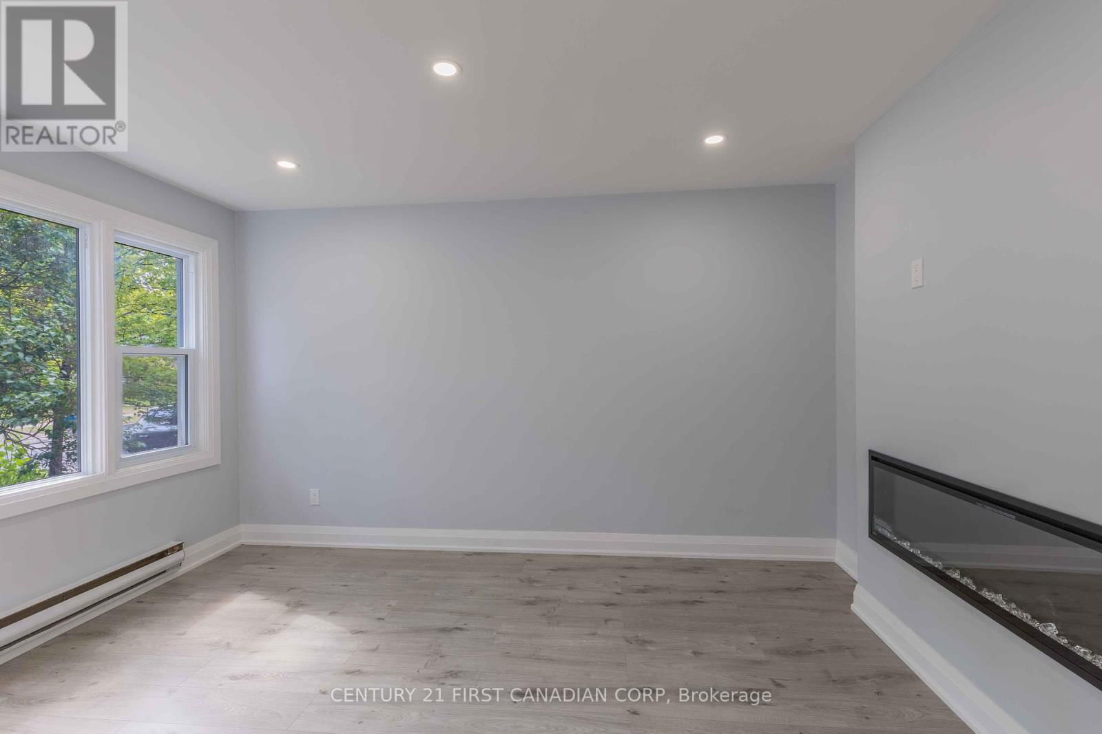 17 CARFRAE CRESCENT Image 9