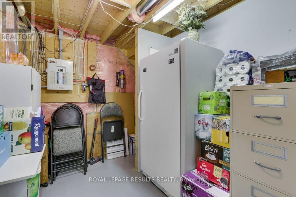 12 - 20 WINDEMERE PLACE Image 44